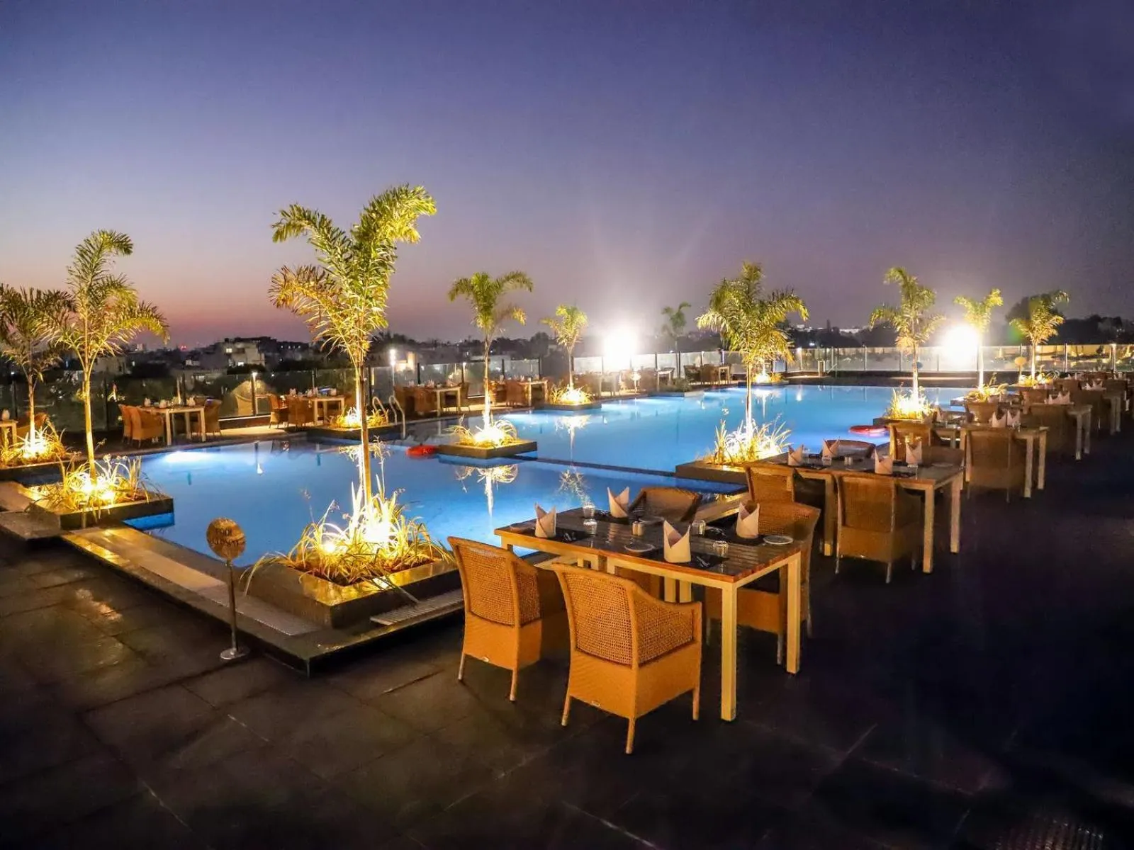 Swimming pool in Essentia Luxury Hotel Indore