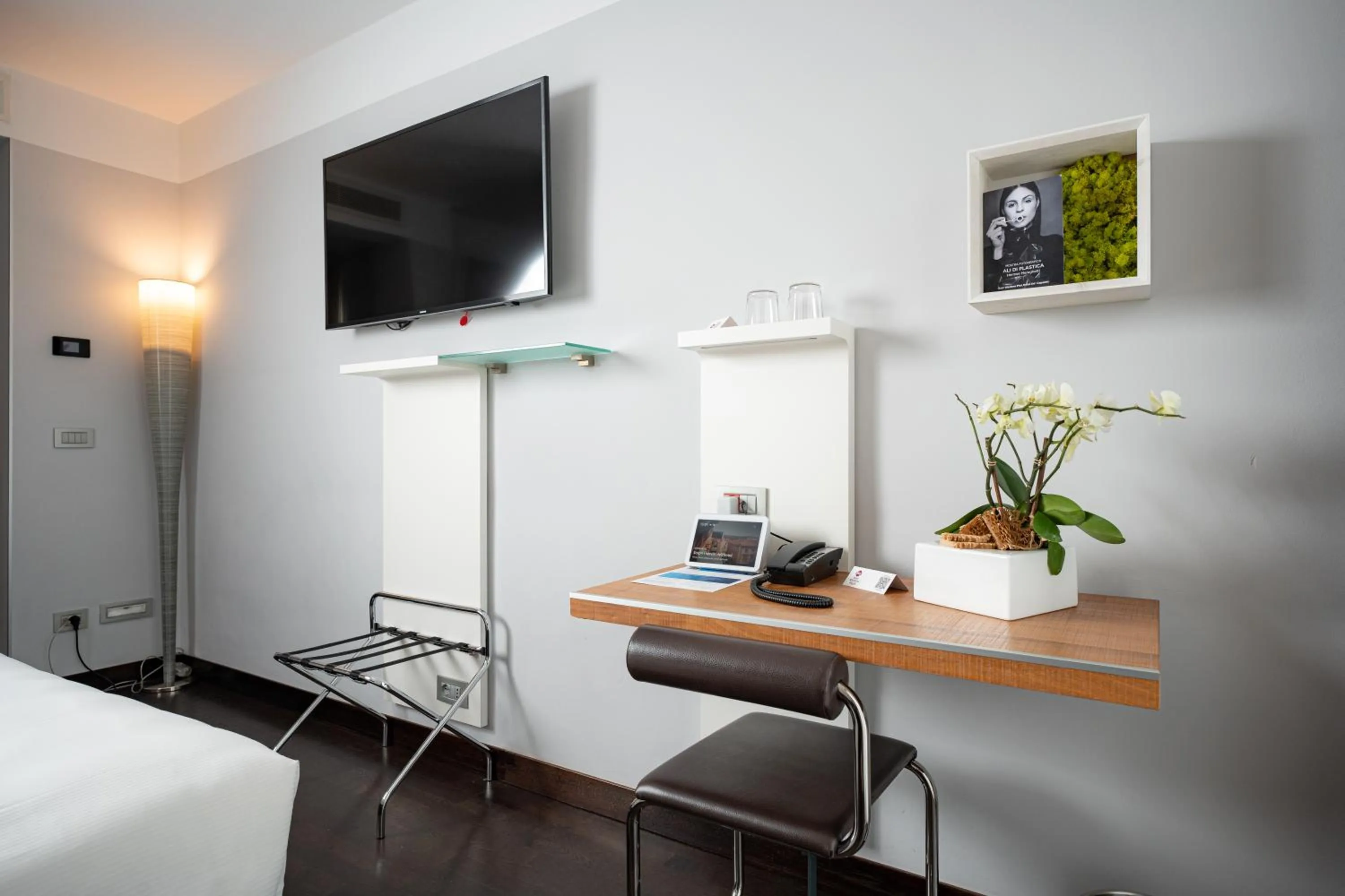 Decorative detail, Bed in Best Western Plus Hotel De Capuleti