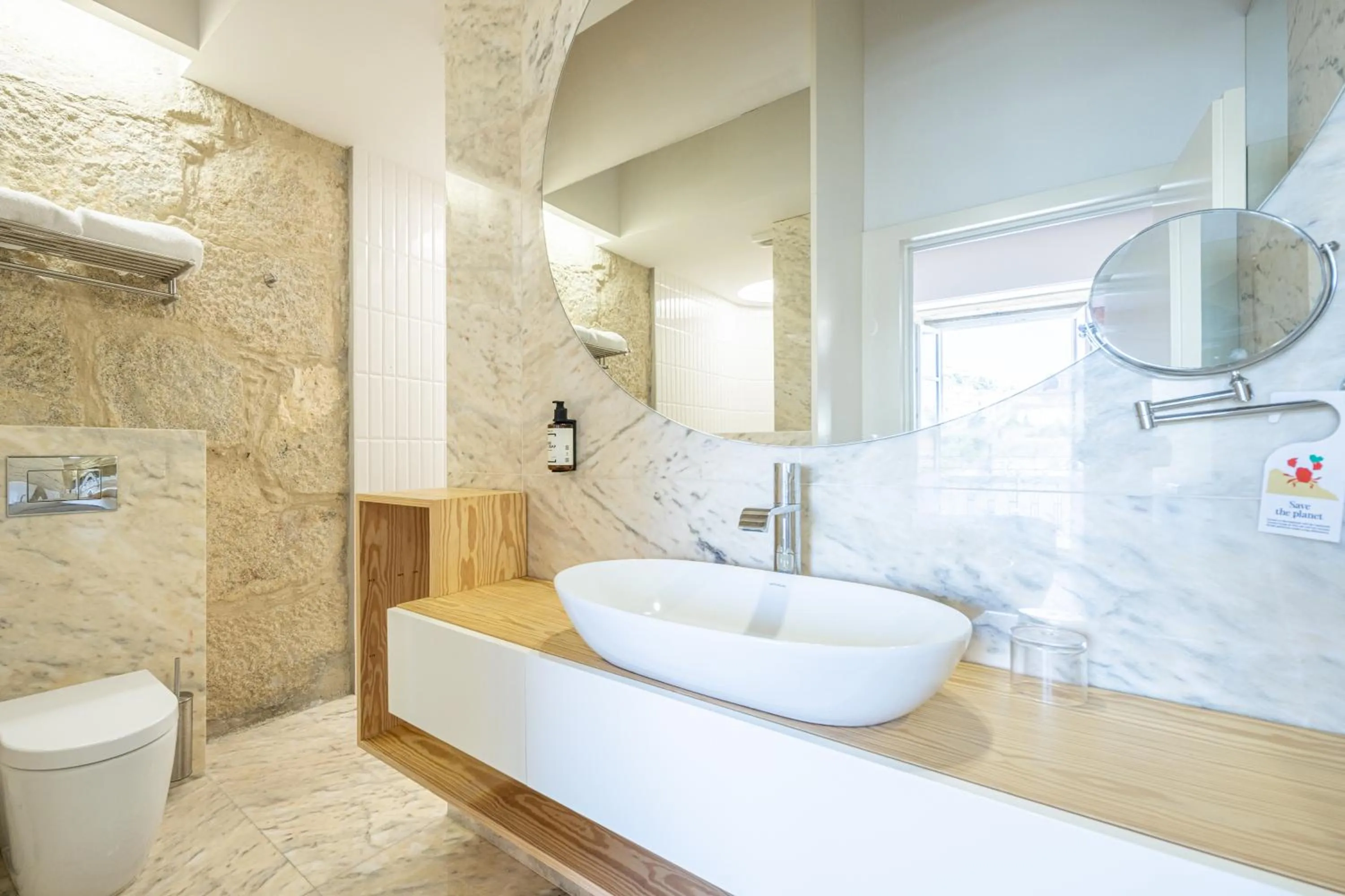 Bathroom in Porta Nobre Boutique Hotel by Aspasios