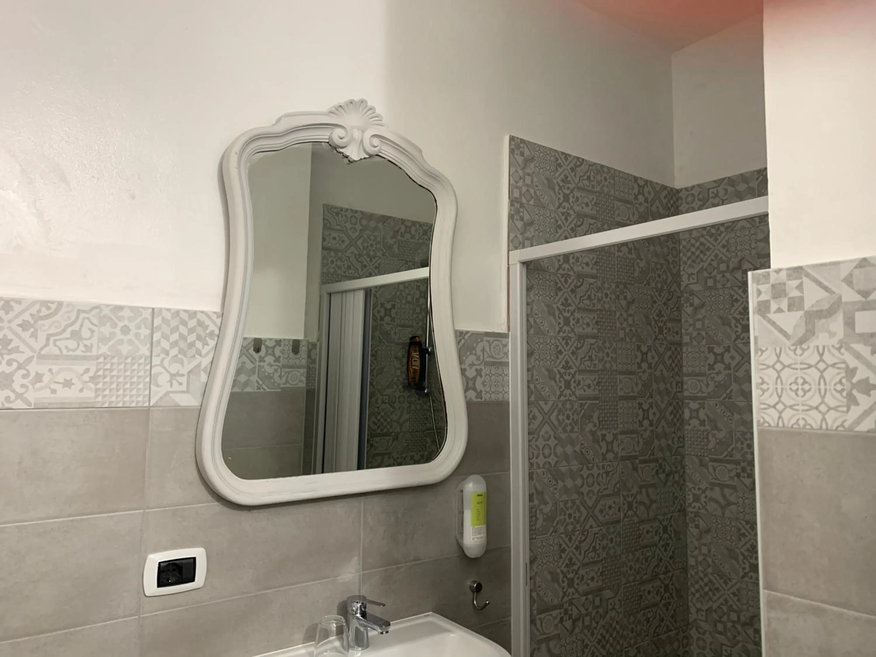 Shower in Palazzo Lamanna