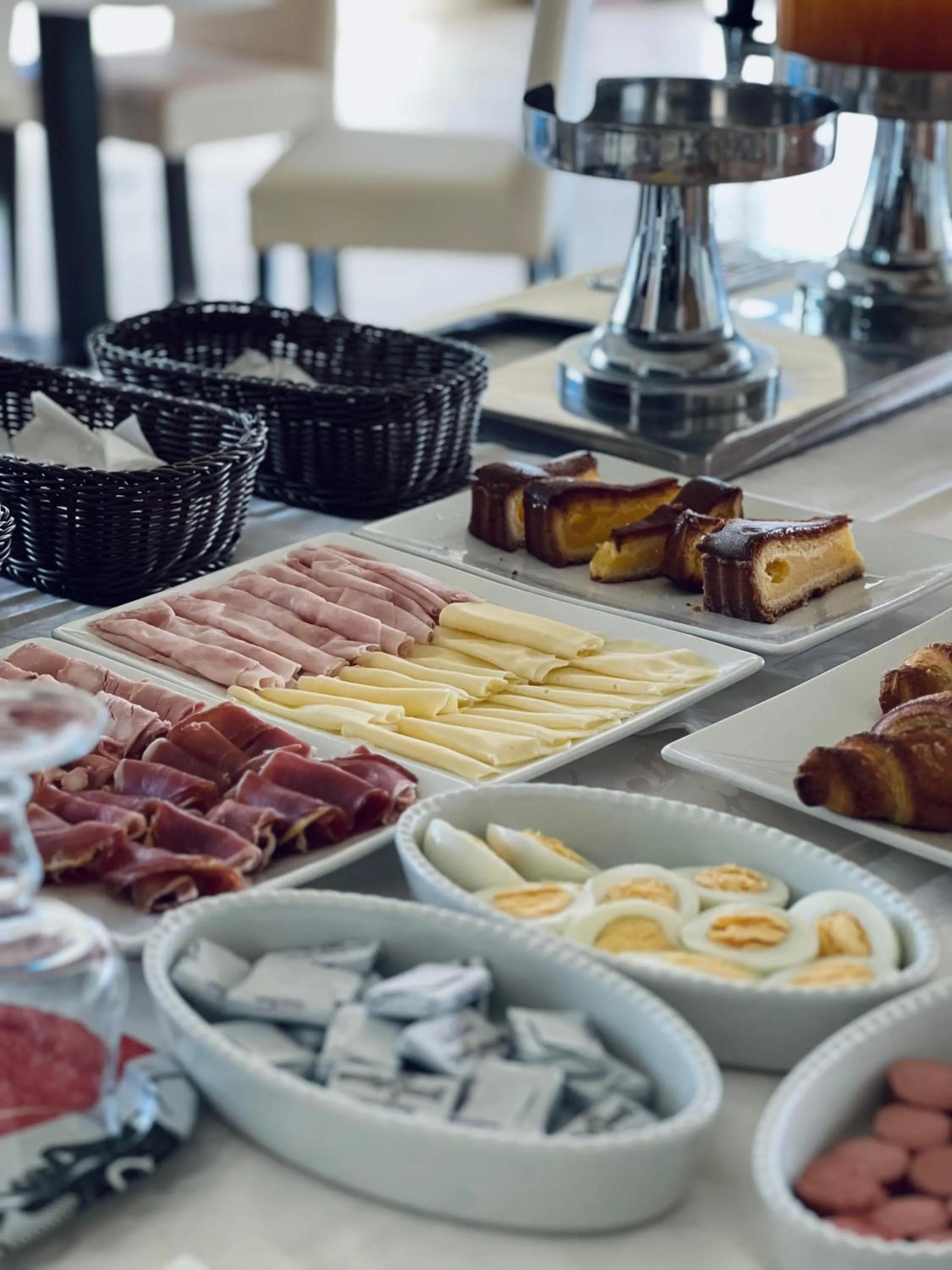 Restaurant/places to eat in Hotel La Playa Blanca