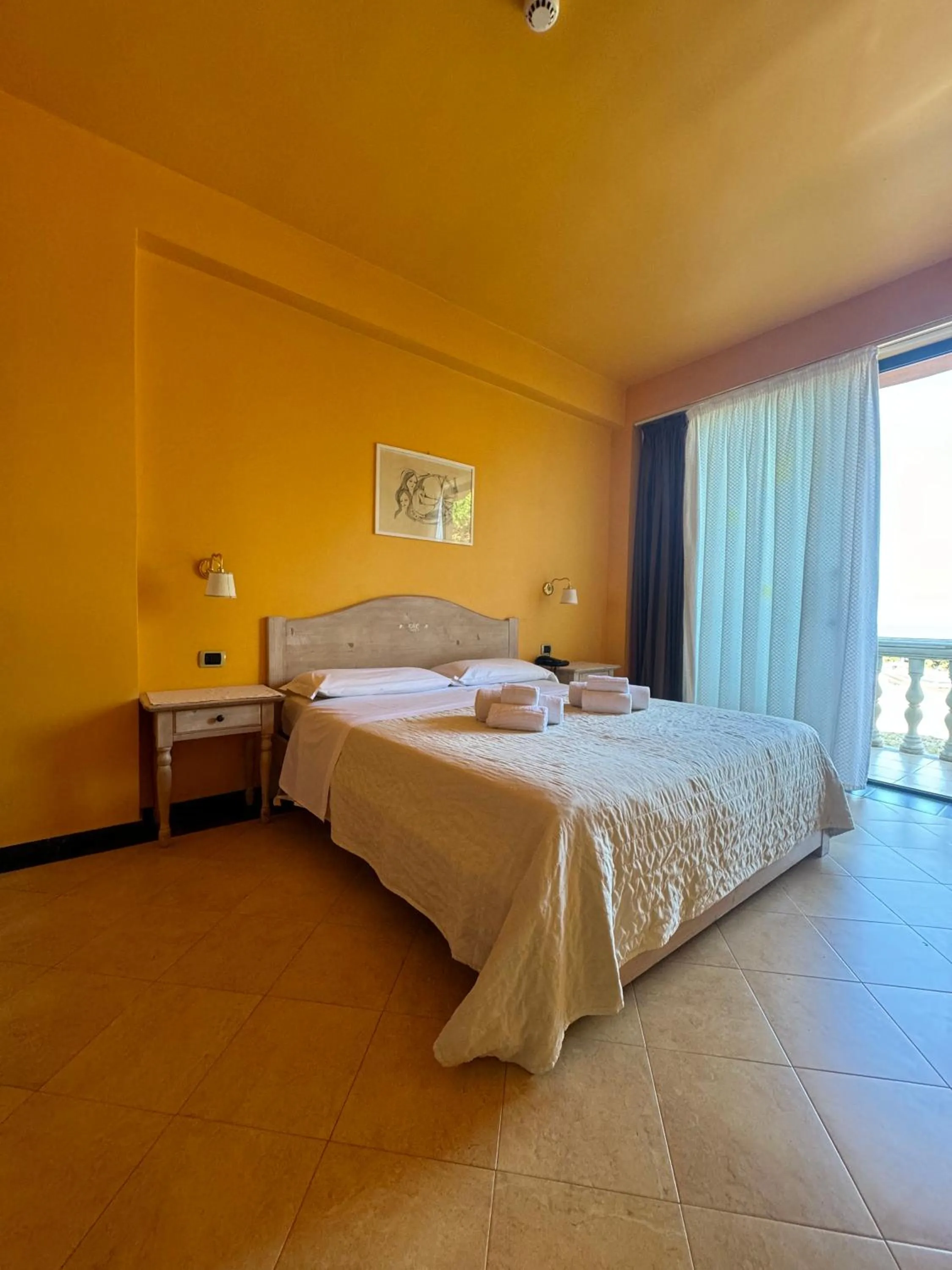 Bed in Hotel La Playa Blanca