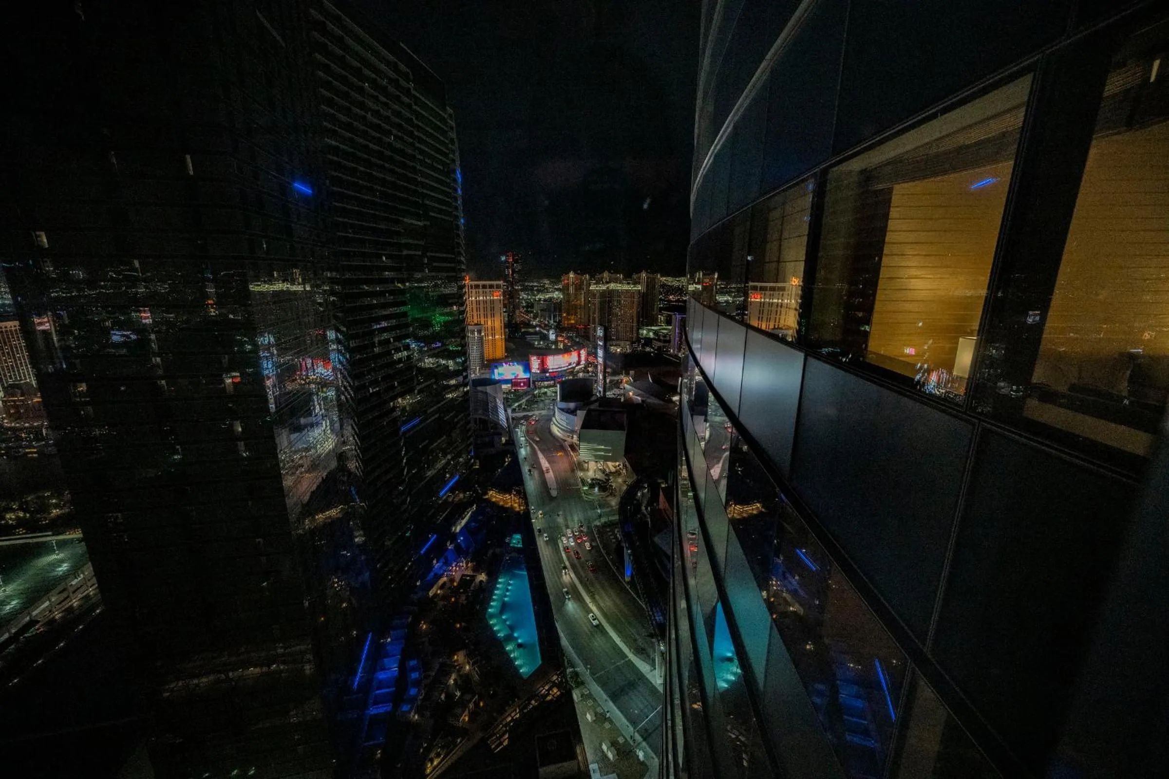 City view in StripViewSuites at Vdara