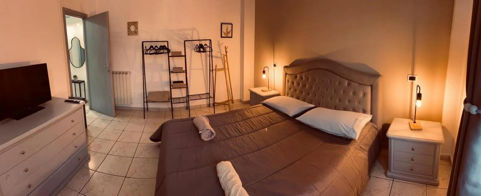 Photo of the whole room, Bed in My Suite Fiuggi