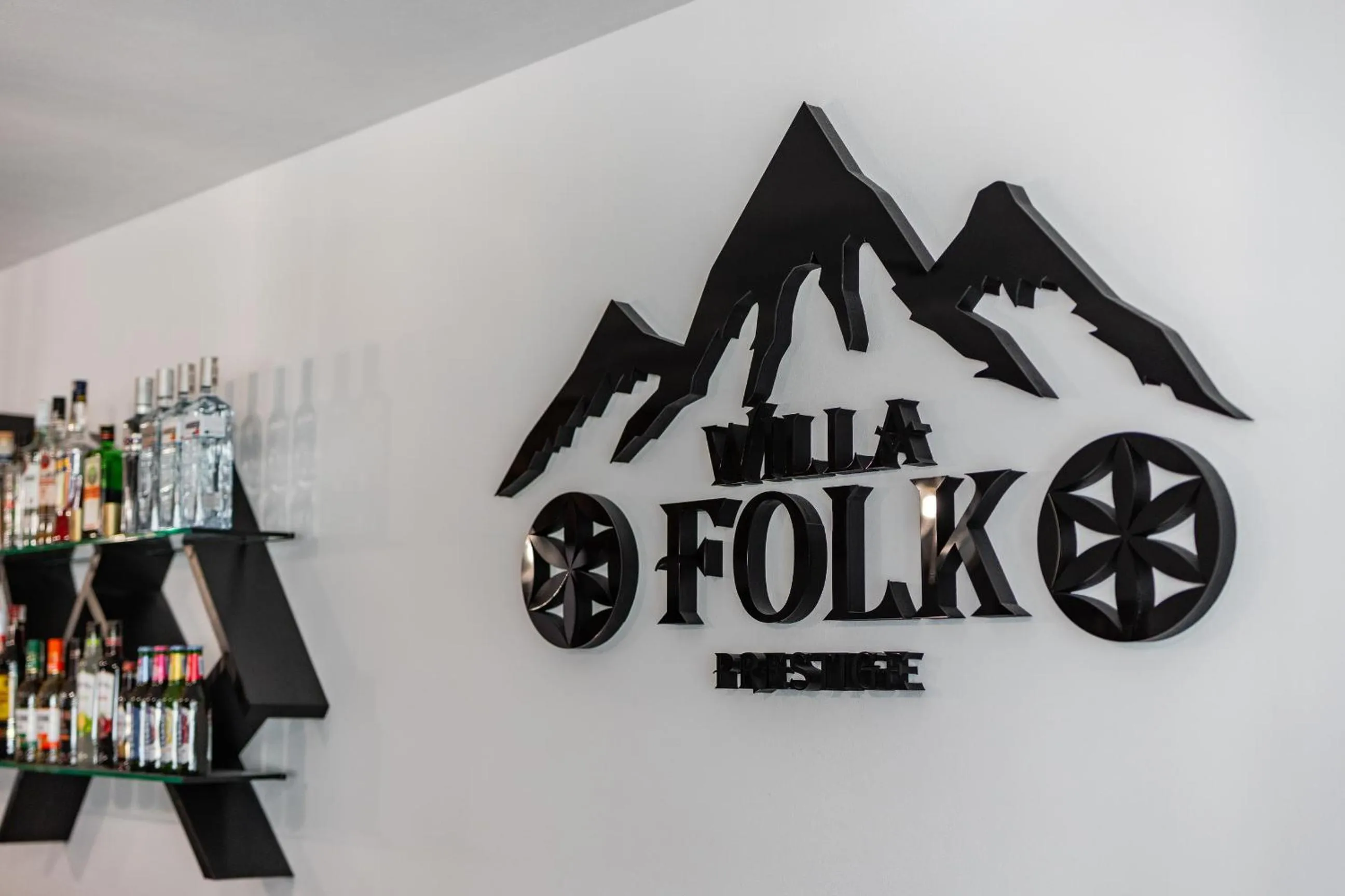 Property logo or sign in Willa Folk Prestige