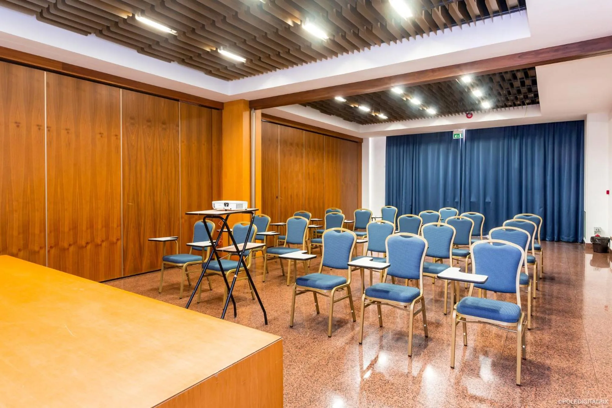 Business facilities in RHI Porta Bologna