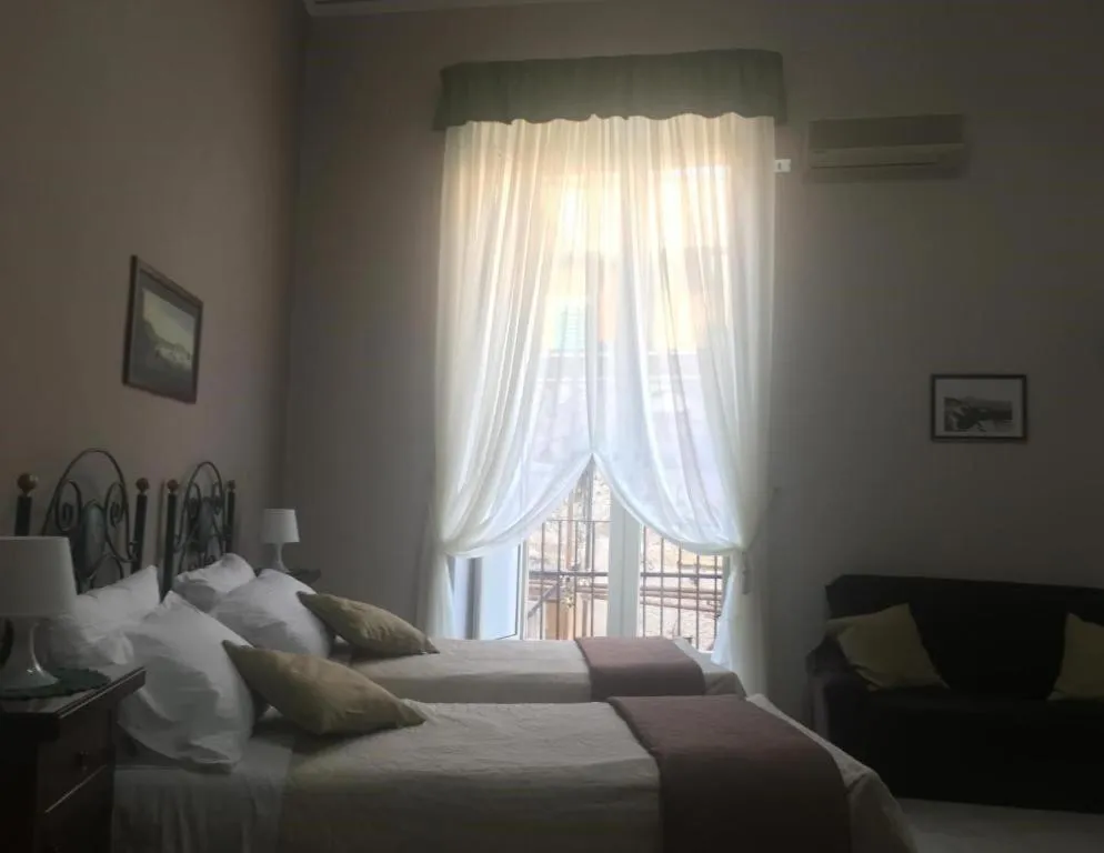 Bed in Soggiorno Paradiso