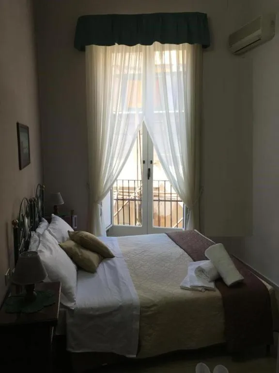 Bed in Soggiorno Paradiso