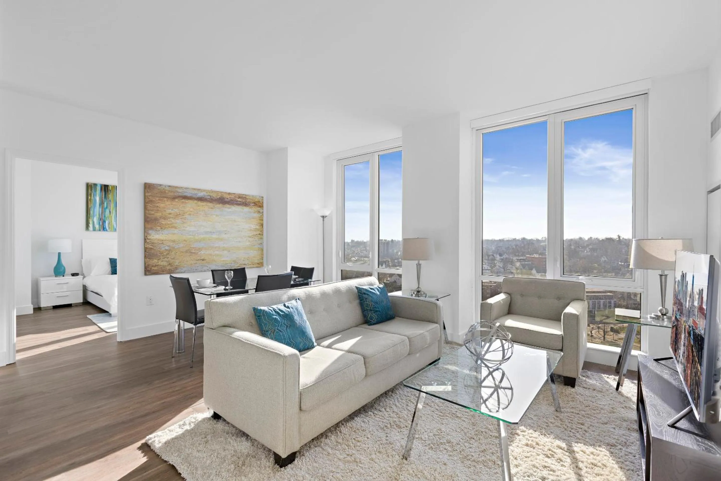 Living room in Global Luxury Suites Downtown White Plains