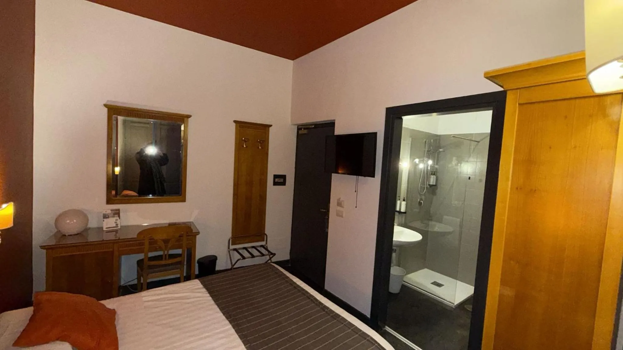 Bedroom, Bed in Hotel del Real Orto Botanico