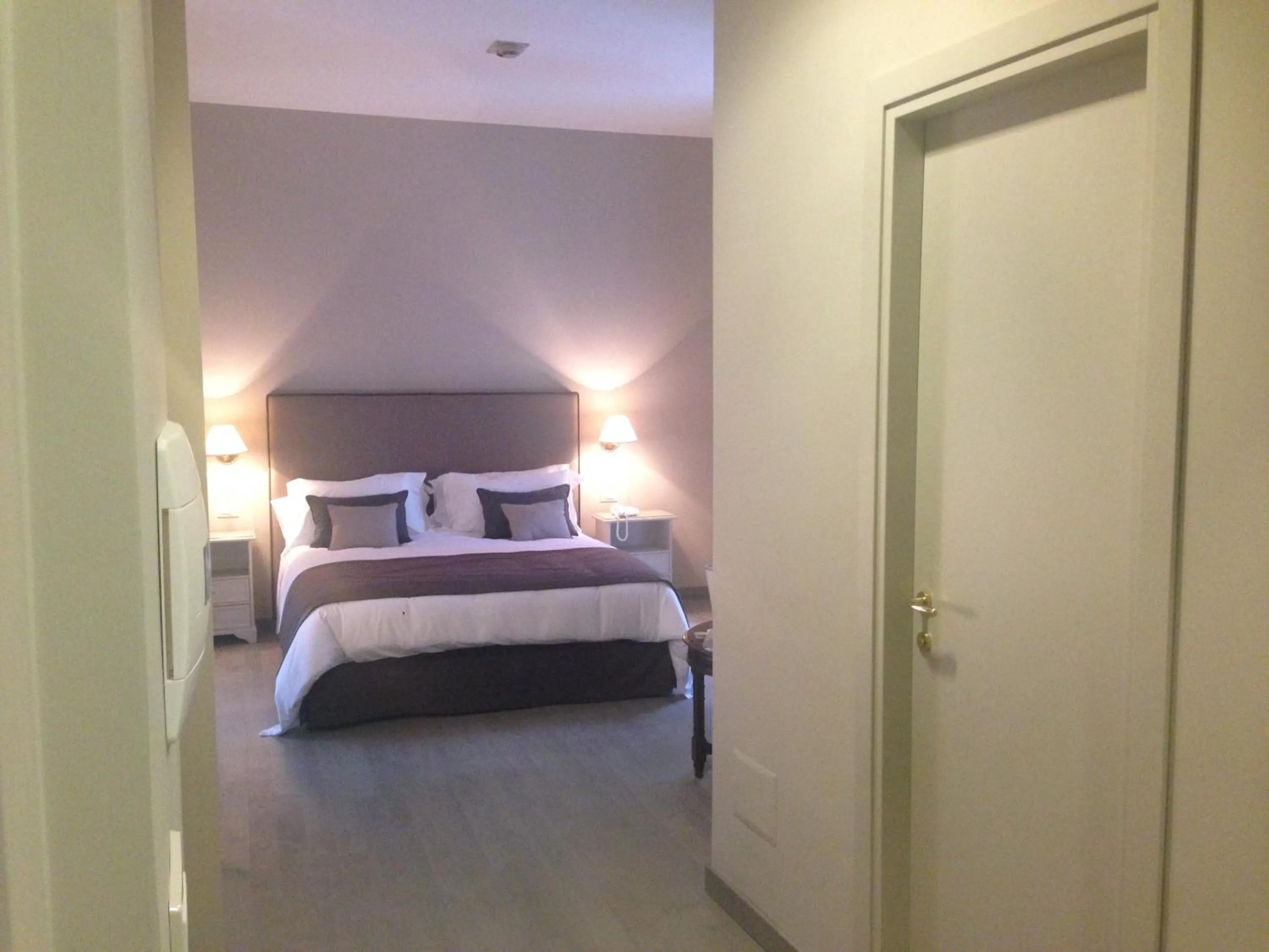 Bedroom, Bed in Hotel del Real Orto Botanico