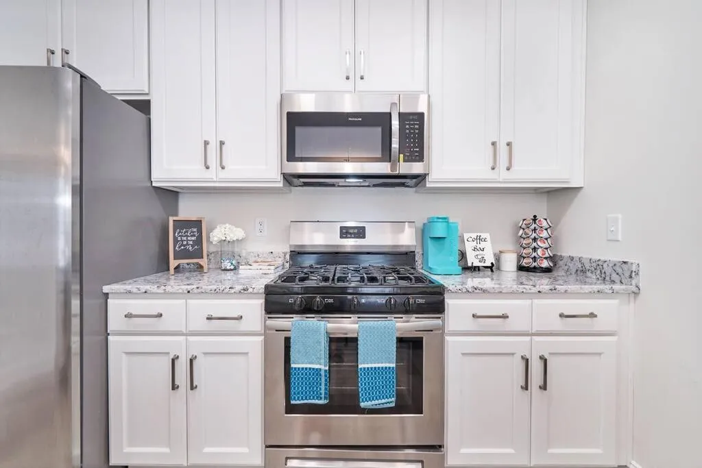 Luxurious Alberta Beach House w/ Historical Detail