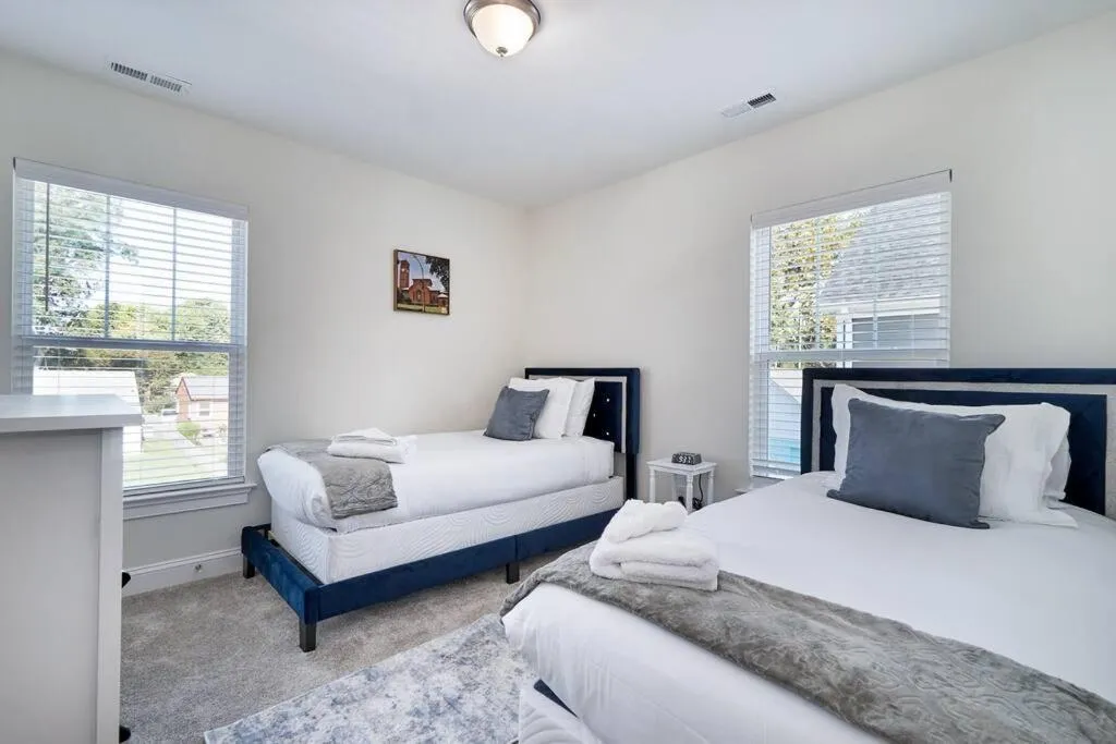 Luxurious Alberta Beach House w/ Historical Detail