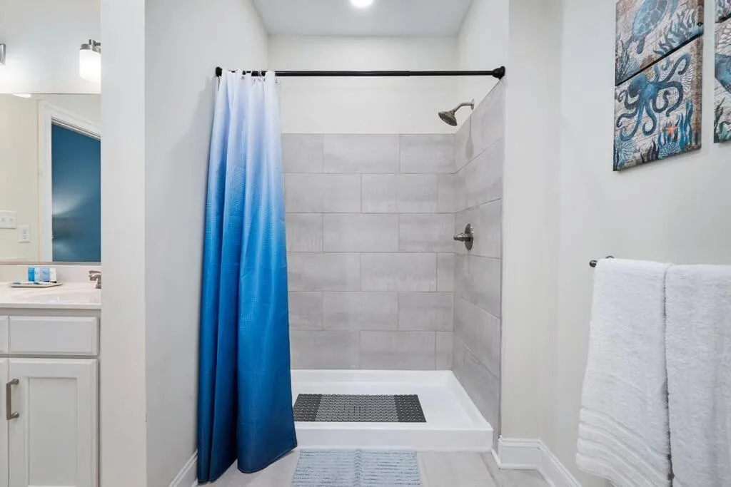 Luxurious Alberta Beach House w/ Historical Detail