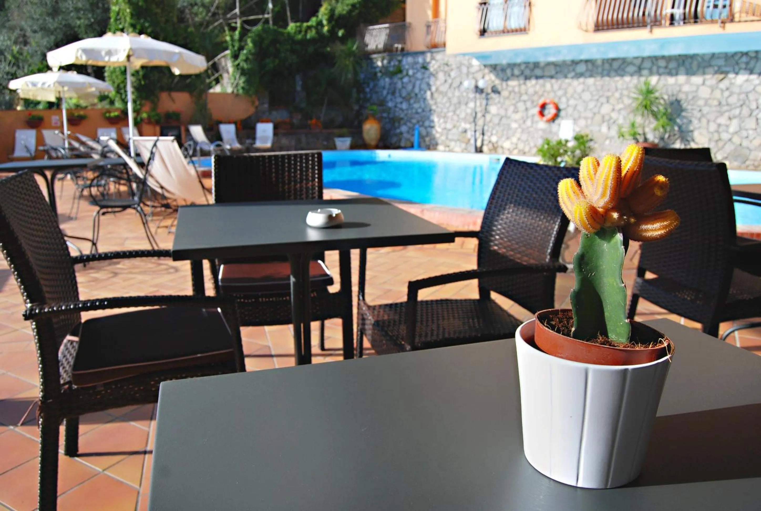 Balcony/Terrace in Hotel La Vue d'Or