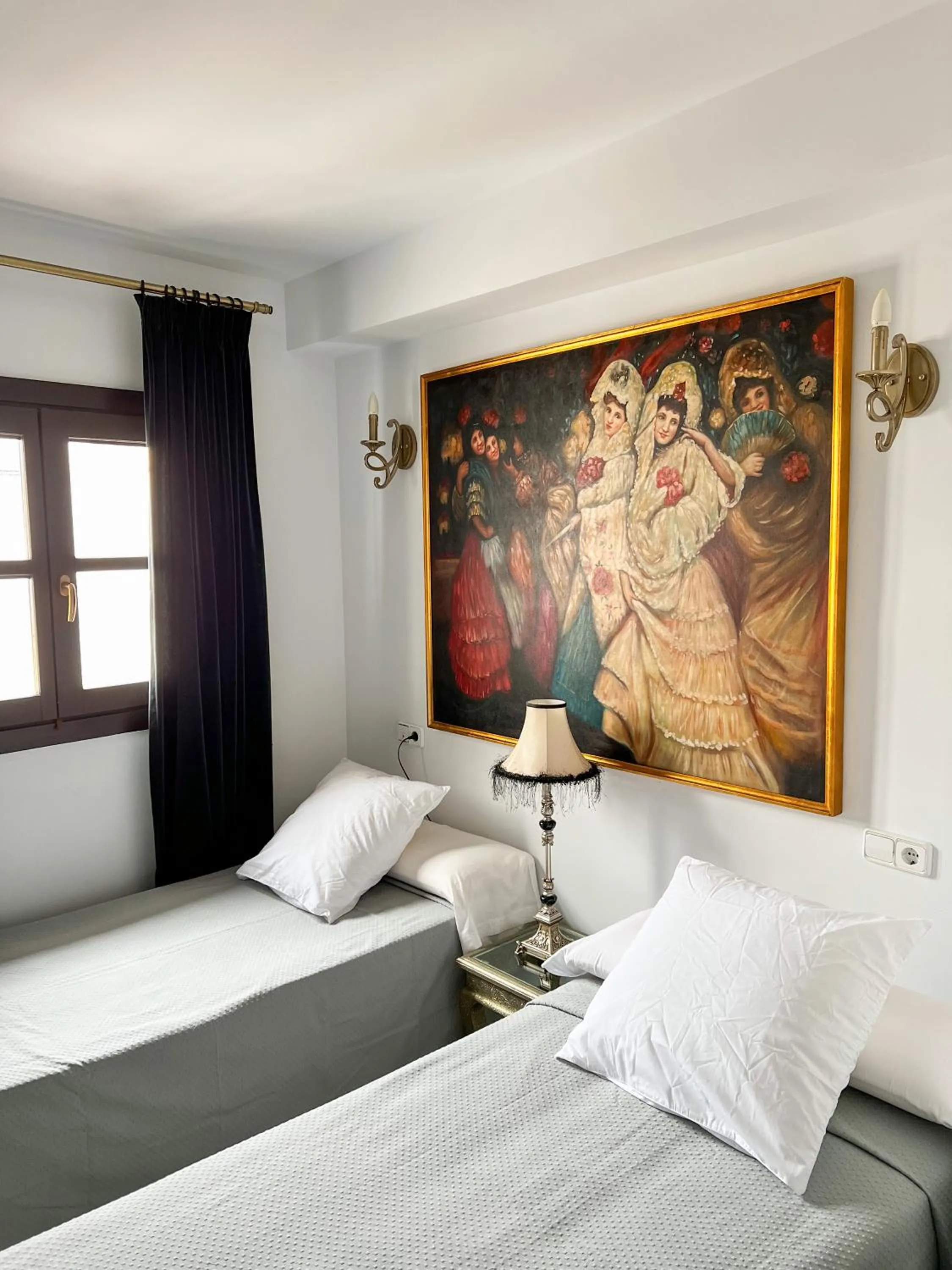 Bed in Hostal Servilia