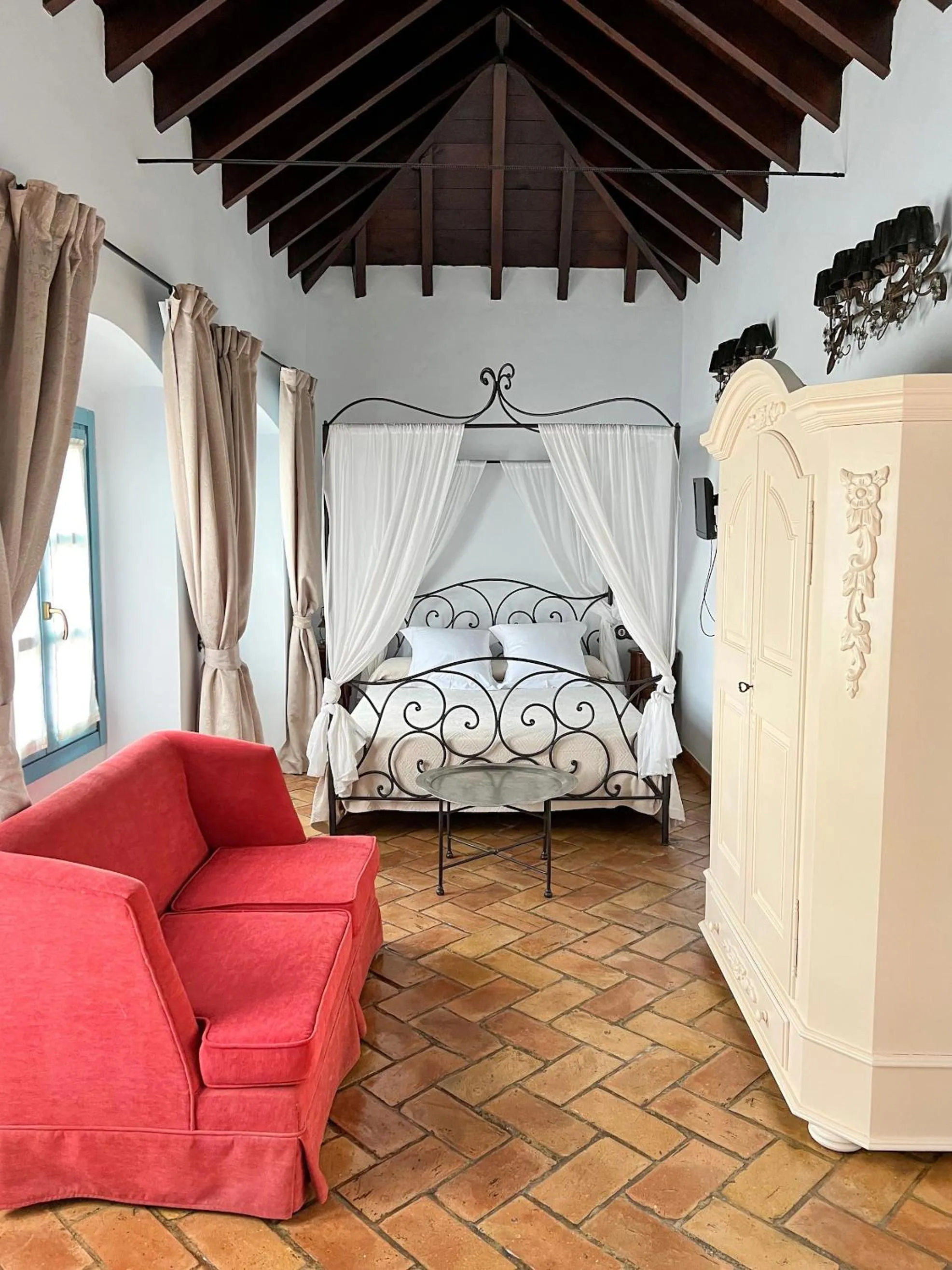 Bed in Hostal Servilia