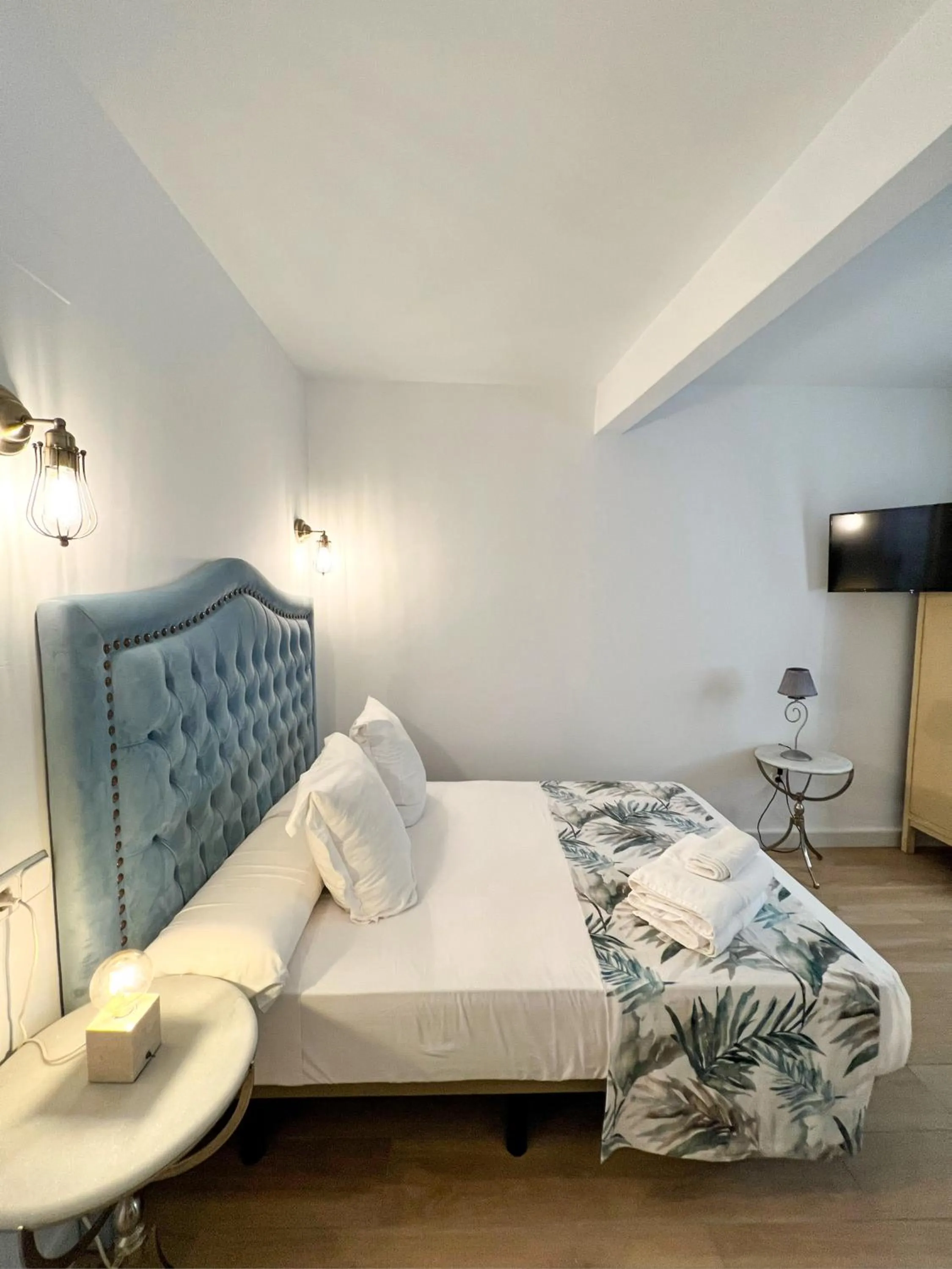 Bed in Hostal Servilia