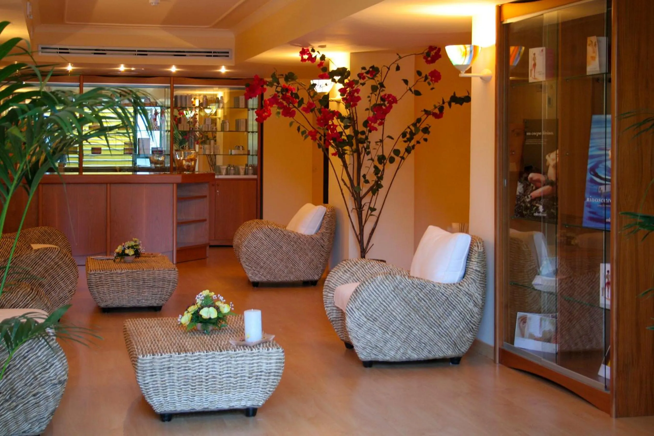 Lounge or bar in Grand Hotel La Pace - All Inclusive