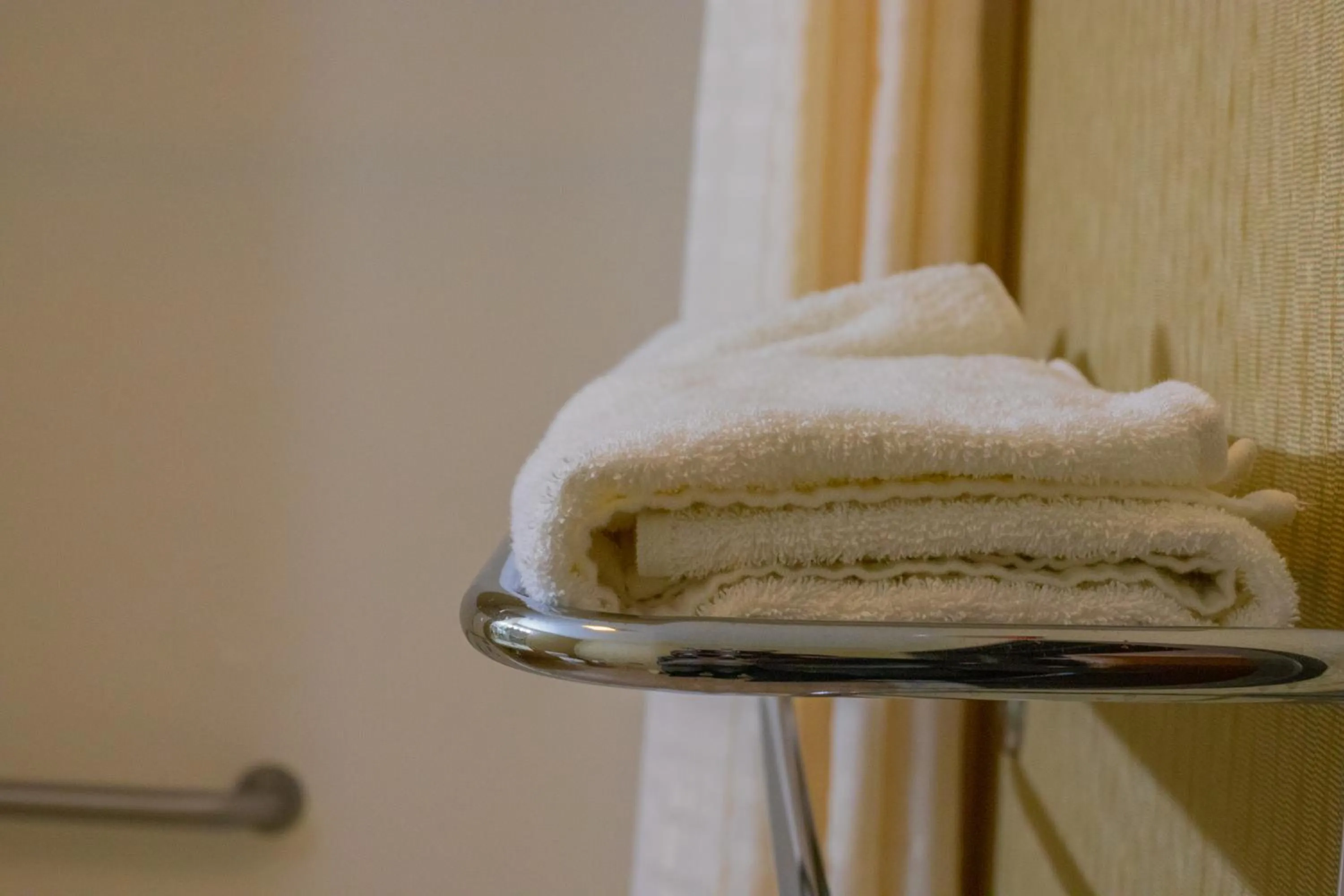 towels in Colfax Inn By Marifah