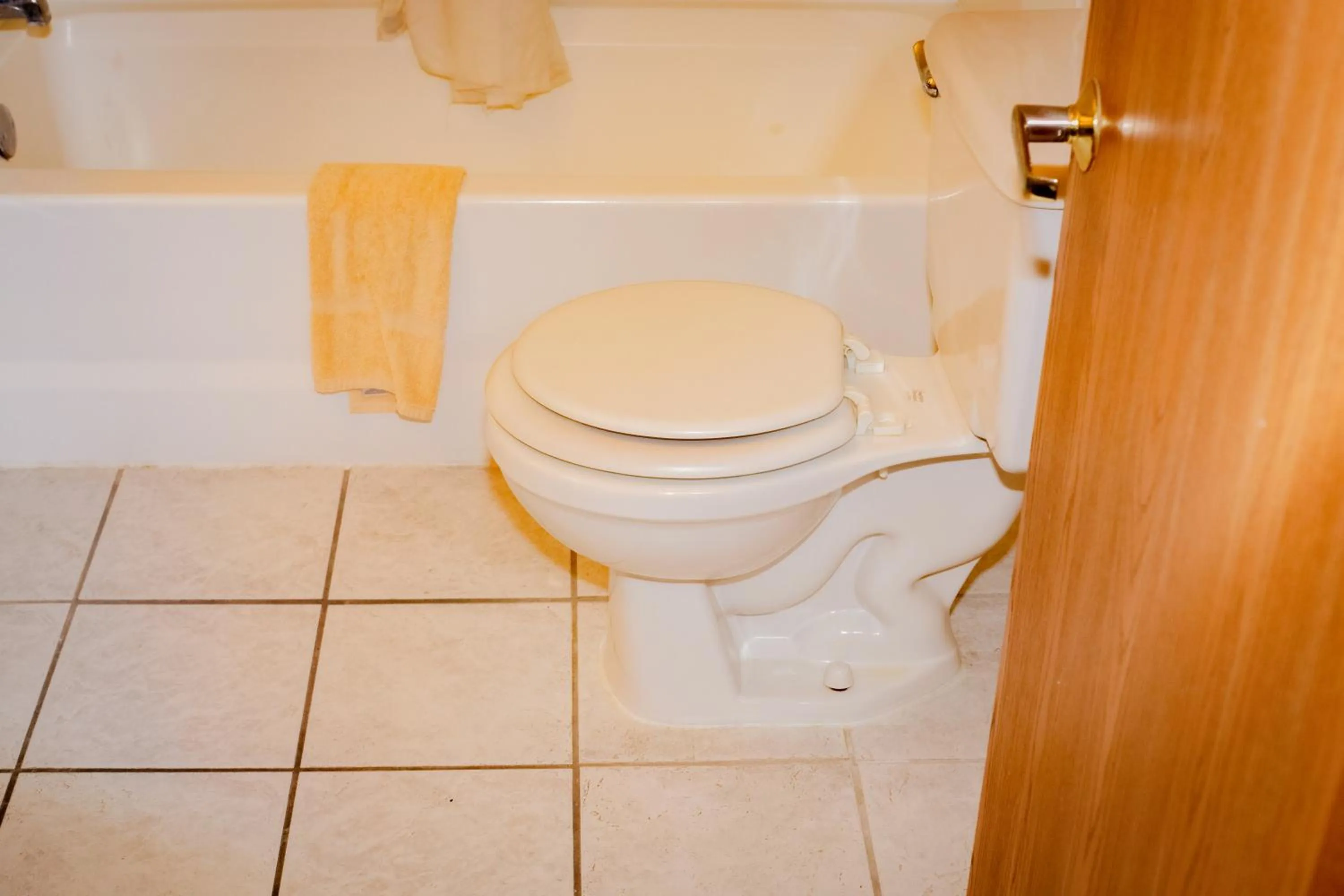 Toilet, Bathroom in Cozy House Inn by Marifah