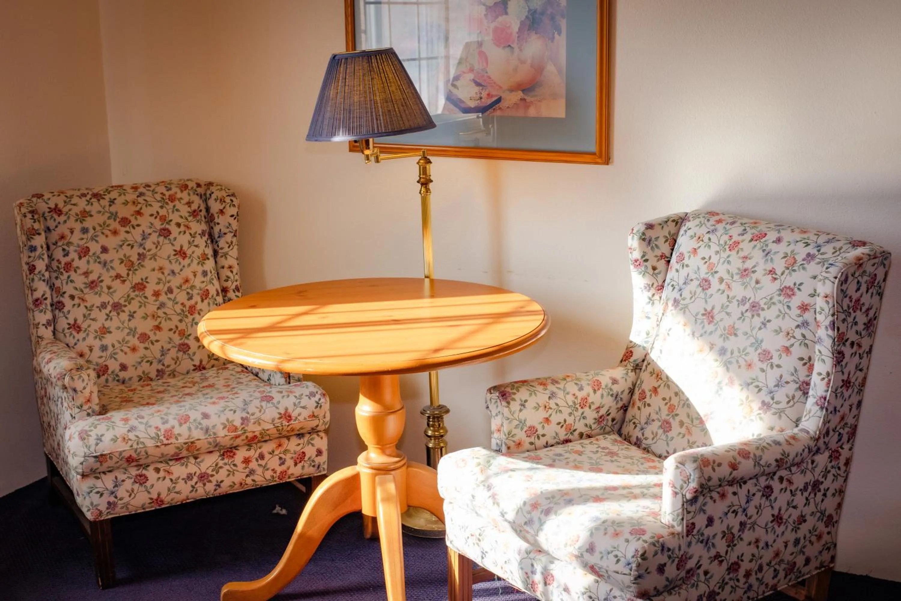 Seating Area in Cozy House Inn by Marifah