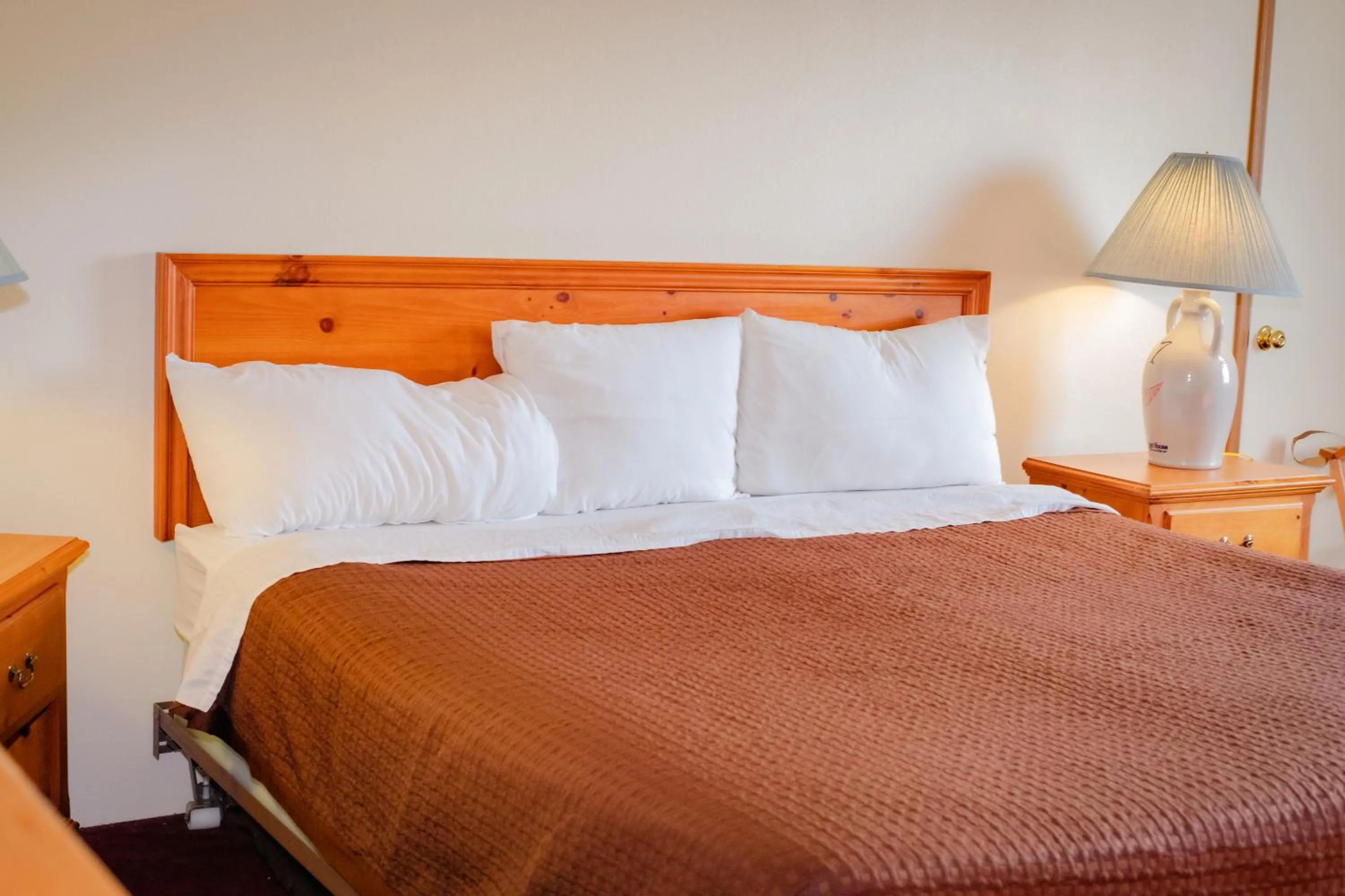 Bed in Cozy House Inn by Marifah