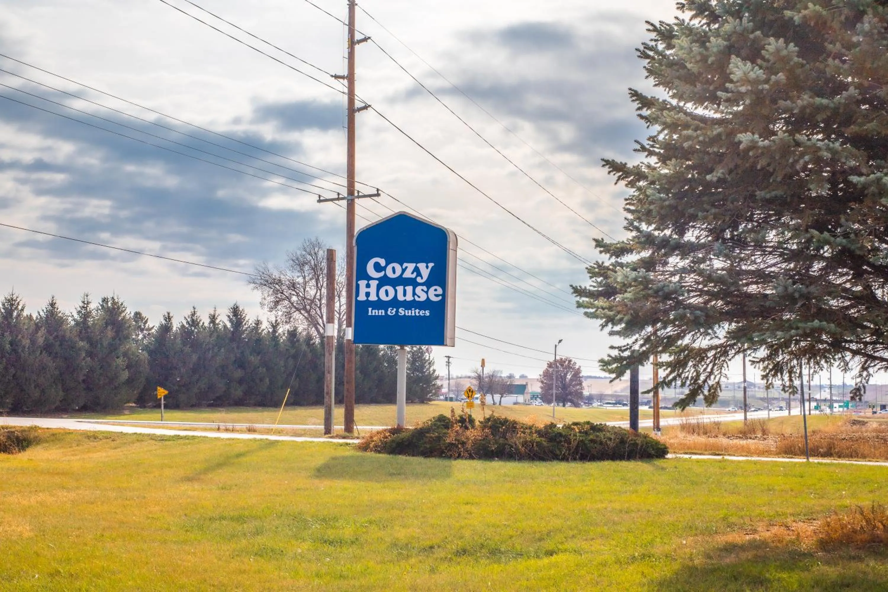 Neighbourhood, Property Building in Cozy House Inn by Marifah