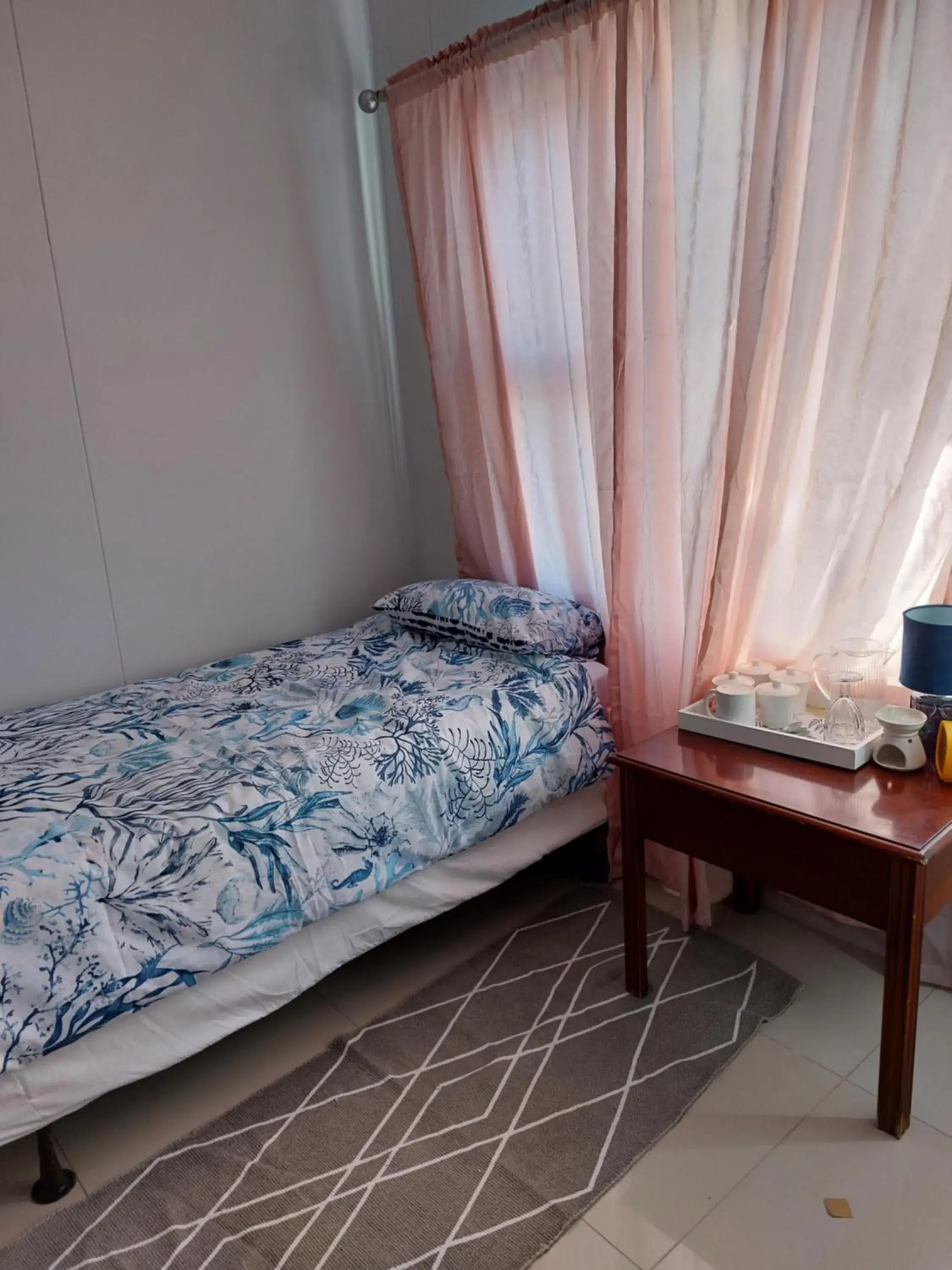 Single Room with Private Bathroom - single occupancy in Special Inn Bed and Breakfast Single Room with Private Bathroom - single occupancy in Special Inn Bed and Breakfast