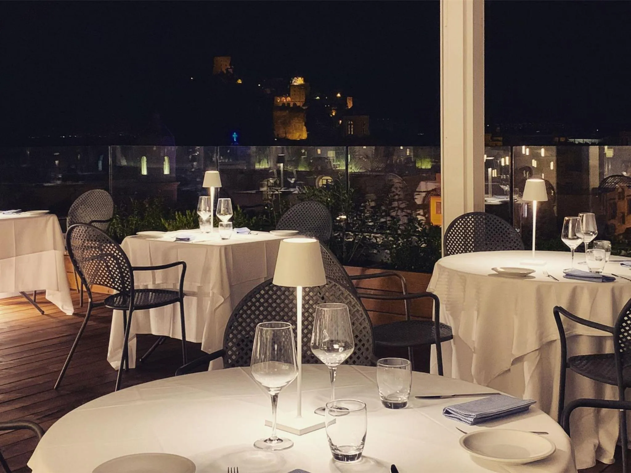 Restaurant/places to eat in Hotel Villa Durrueli Resort & Spa