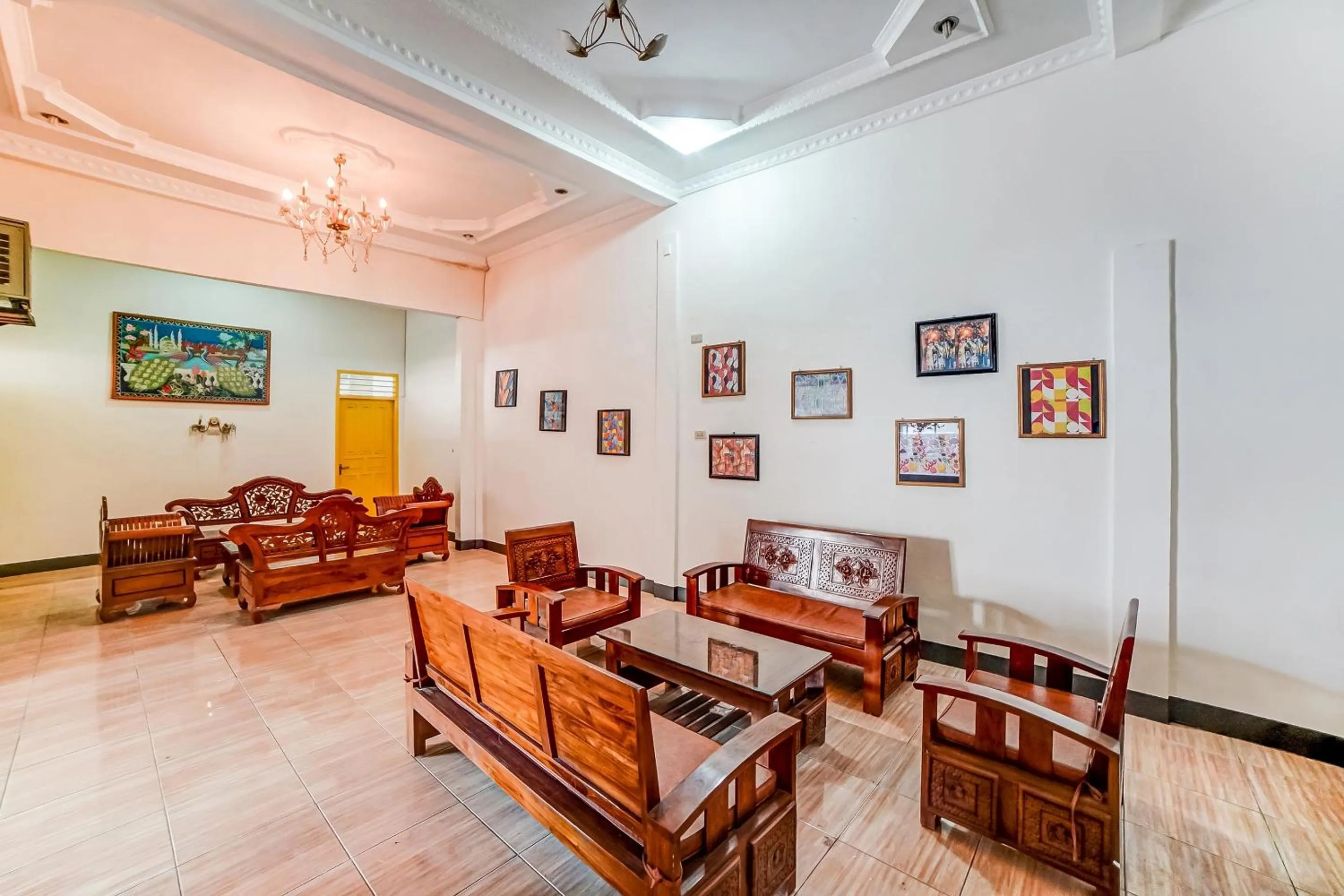Lobby or reception in Hotel O Anugrah