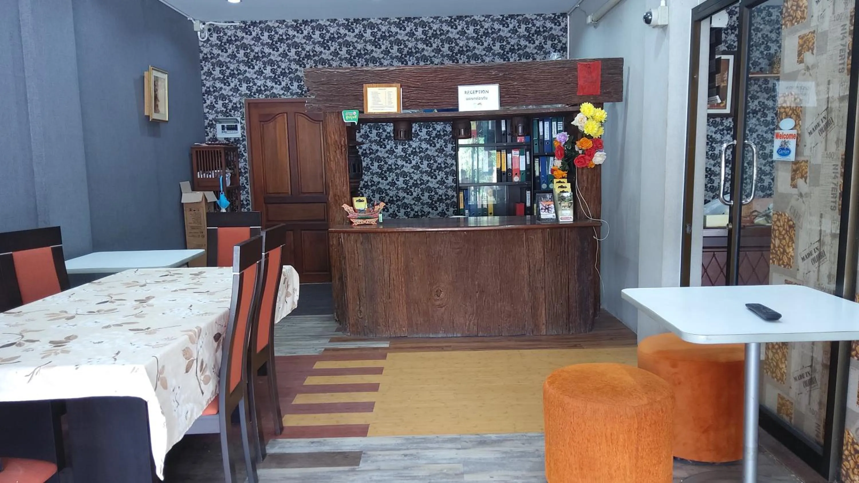 Lounge or bar in Fueangfu Home Hostel