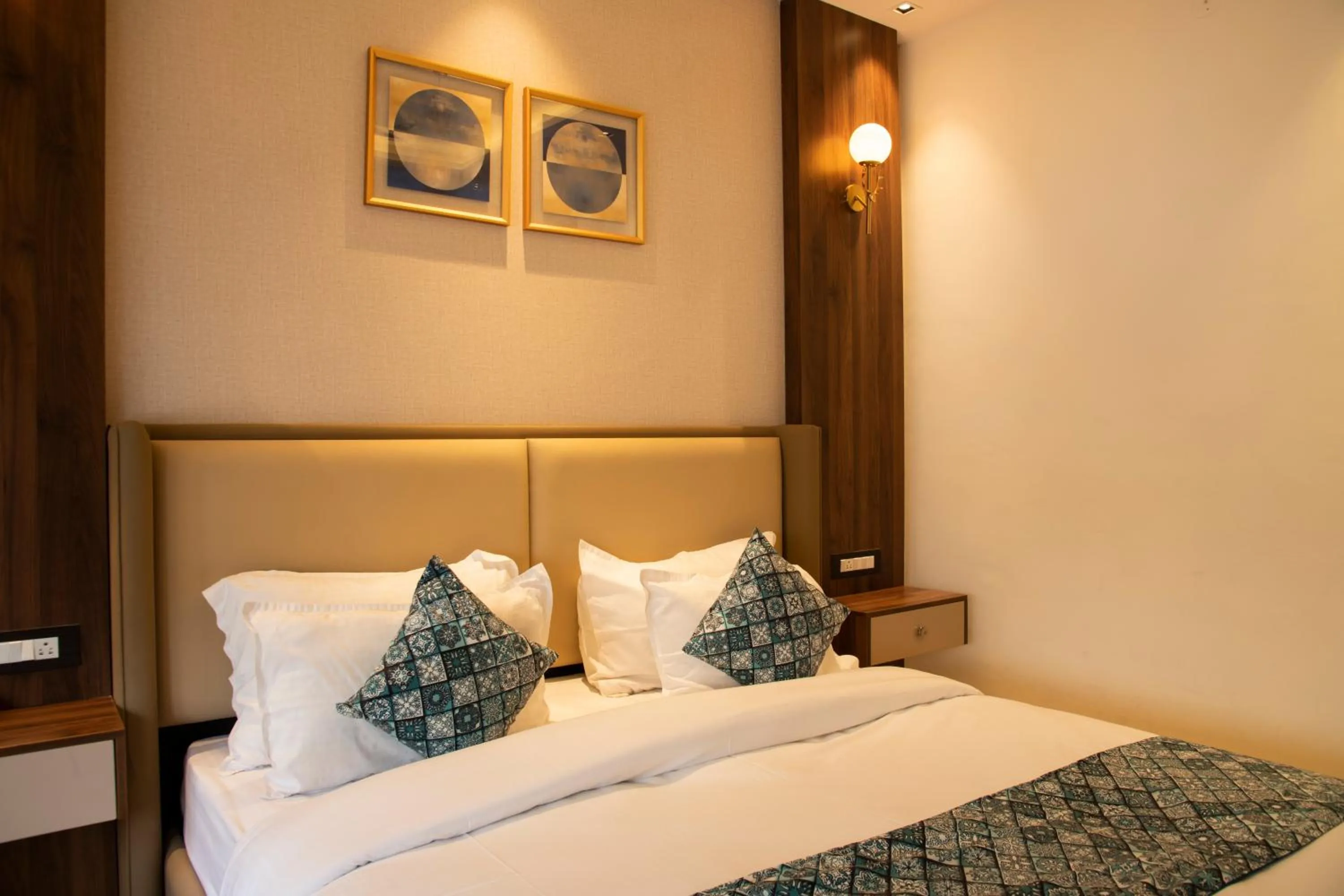 Bedroom, Bed in Hotel Dream Inn