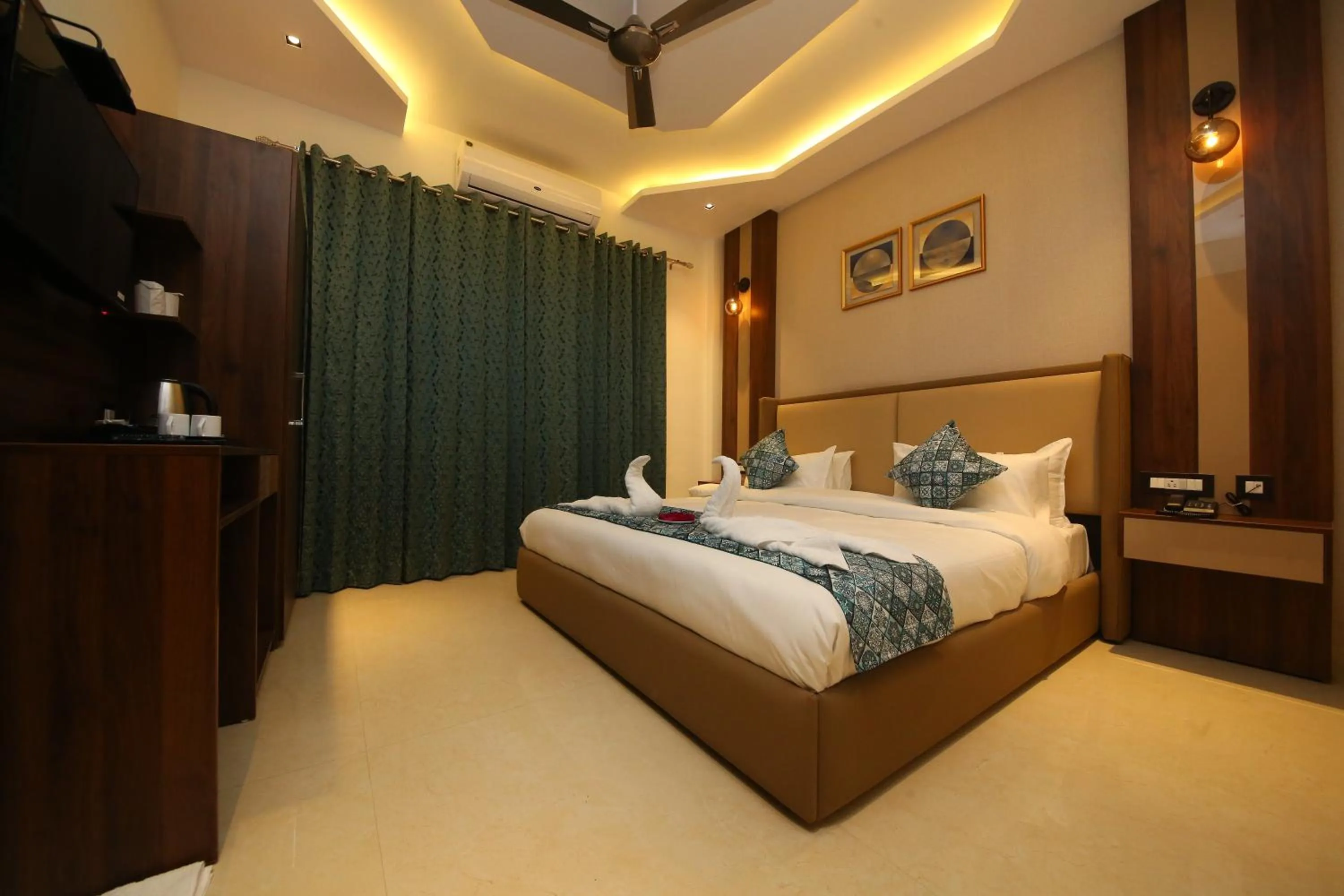 Bedroom, Bed in Hotel Dream Inn