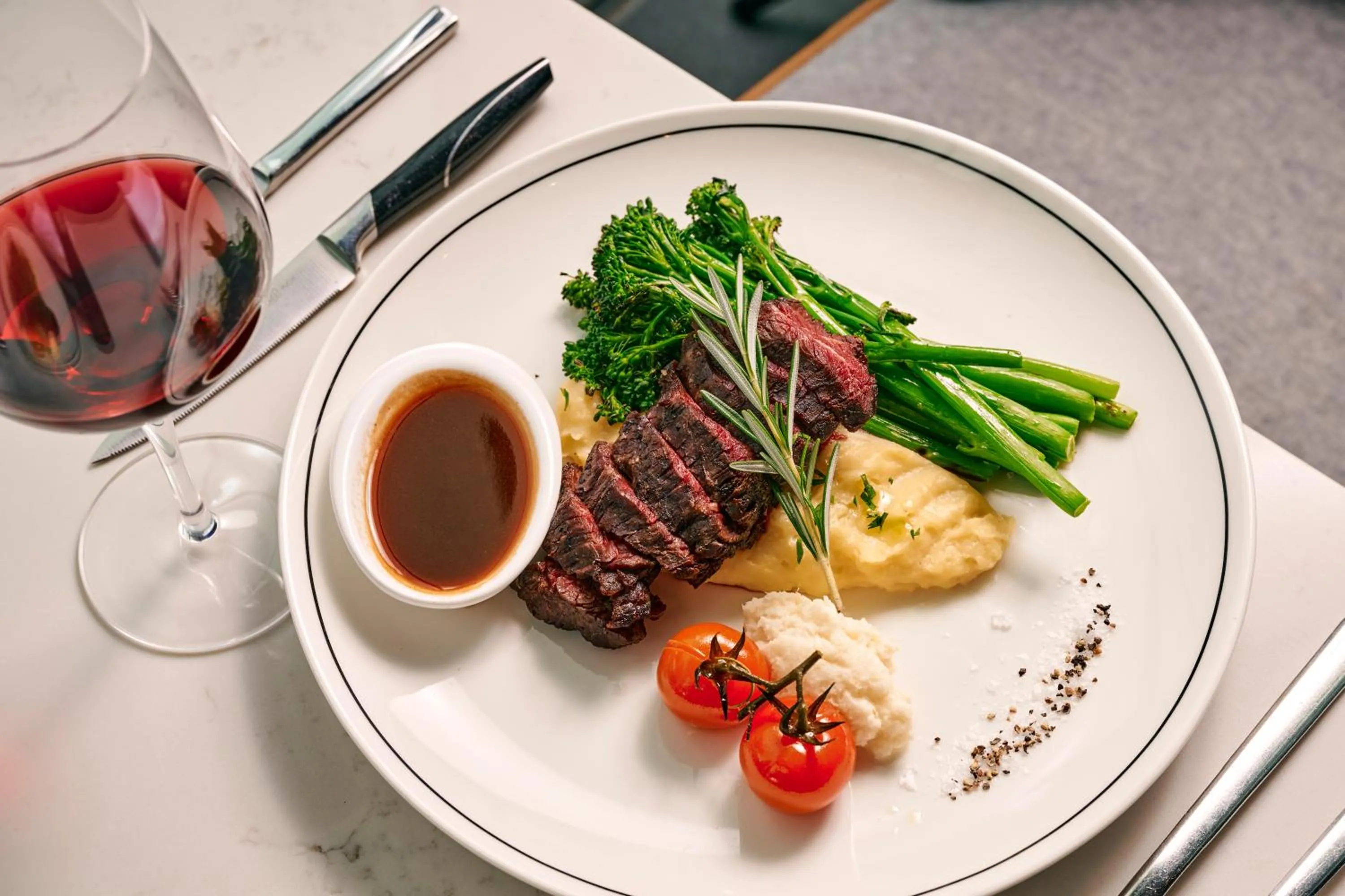 Restaurant/places to eat in voco Melbourne Central