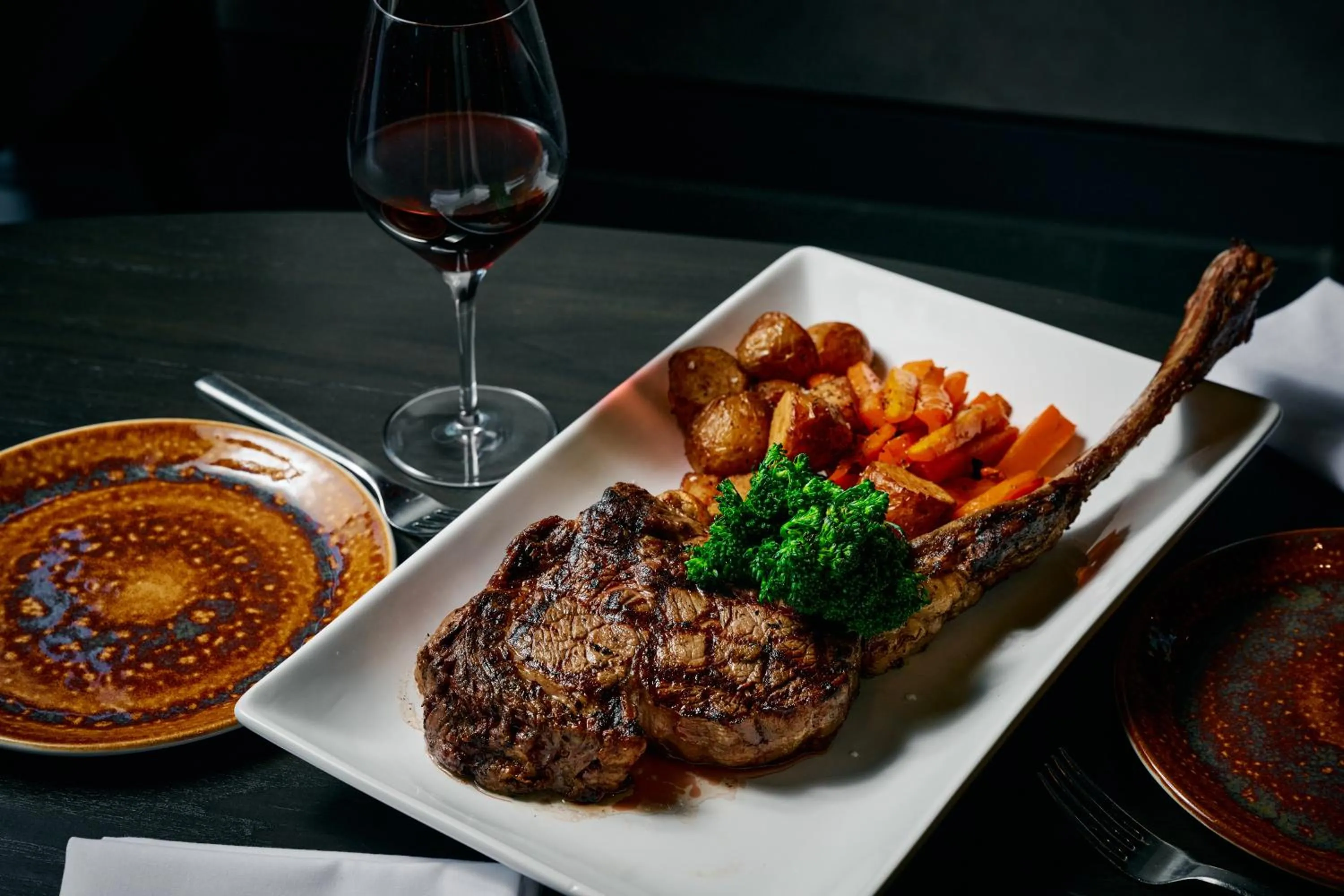 Restaurant/places to eat in voco Melbourne Central