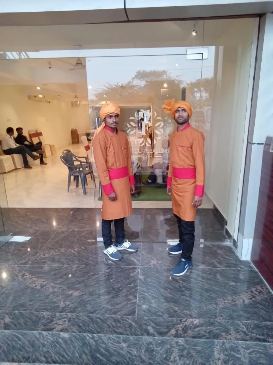 People in The Four Seasons Hotel