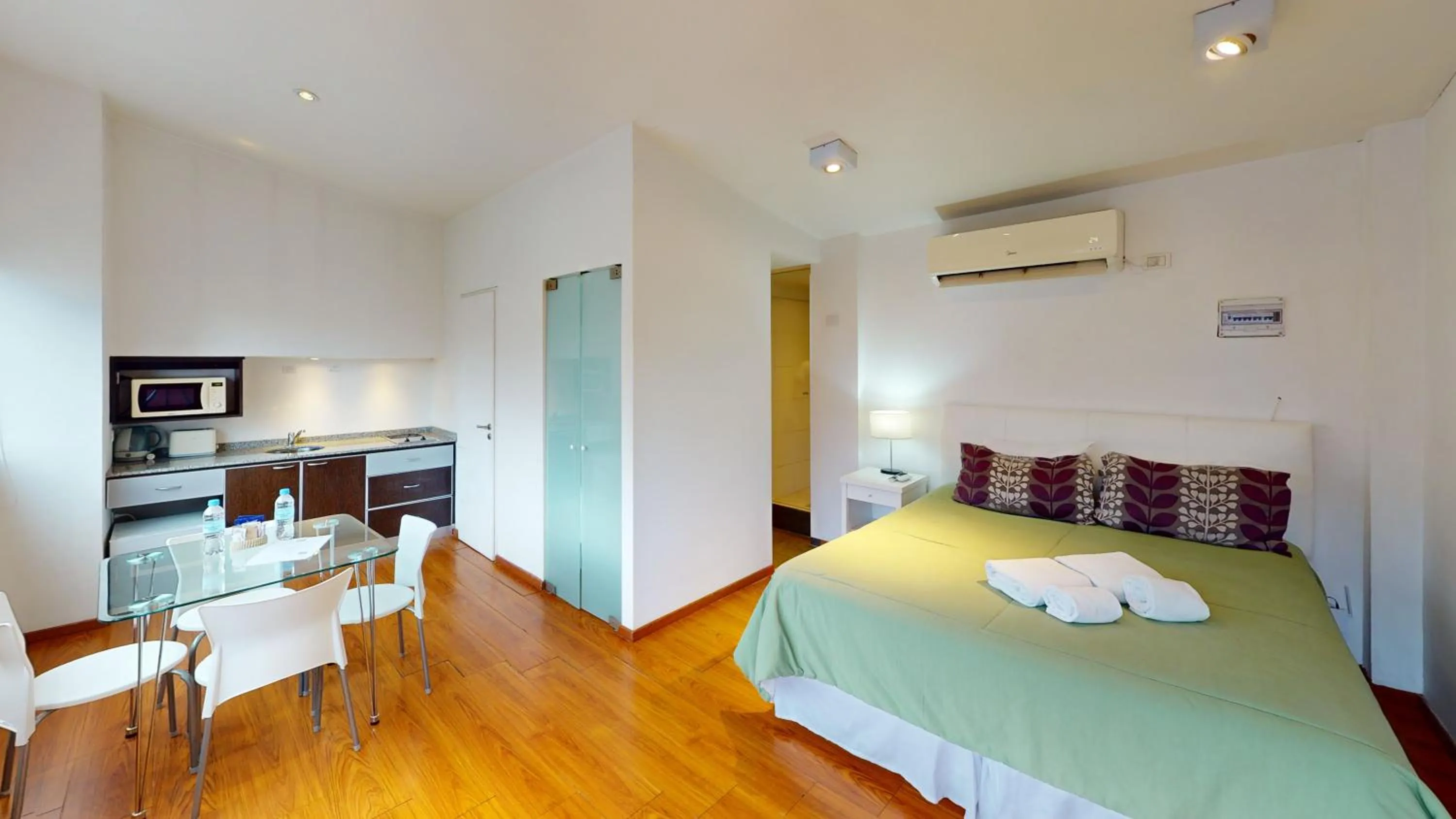 Photo of the whole room in BENS Downtown Apartments