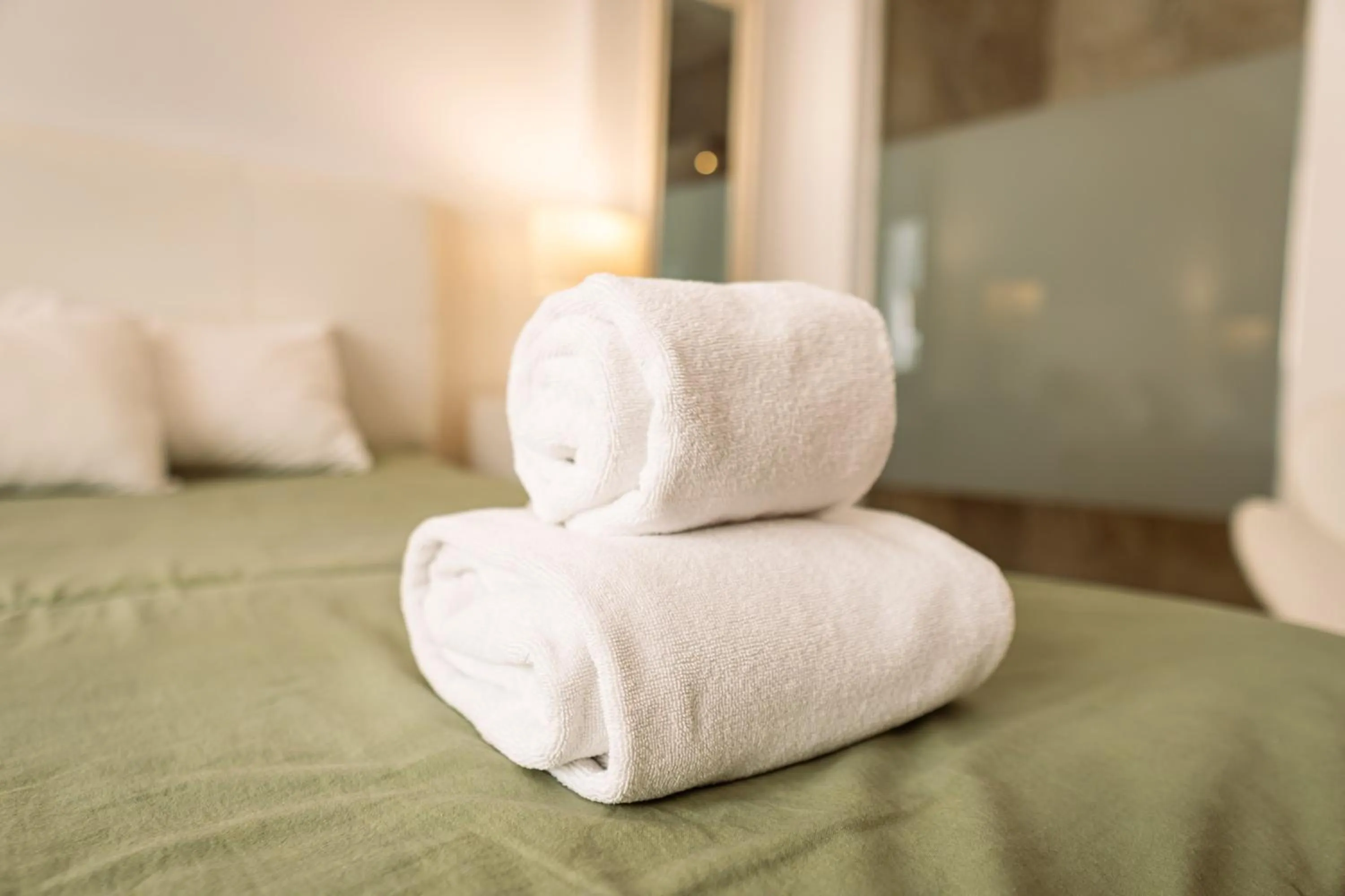 towels in BENS Downtown Apartments