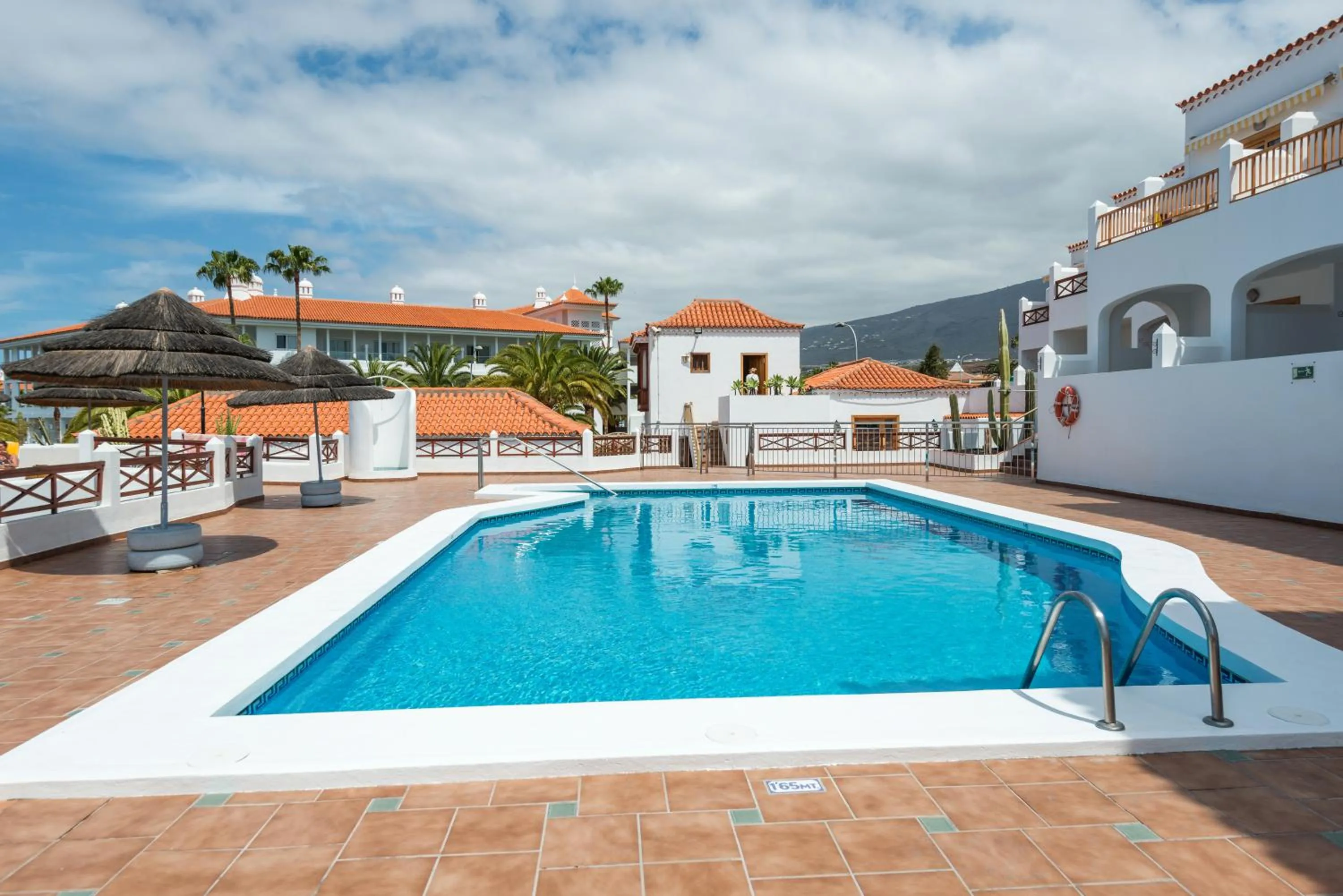 Property building in Apartamentos El Beril Costa Adeje
