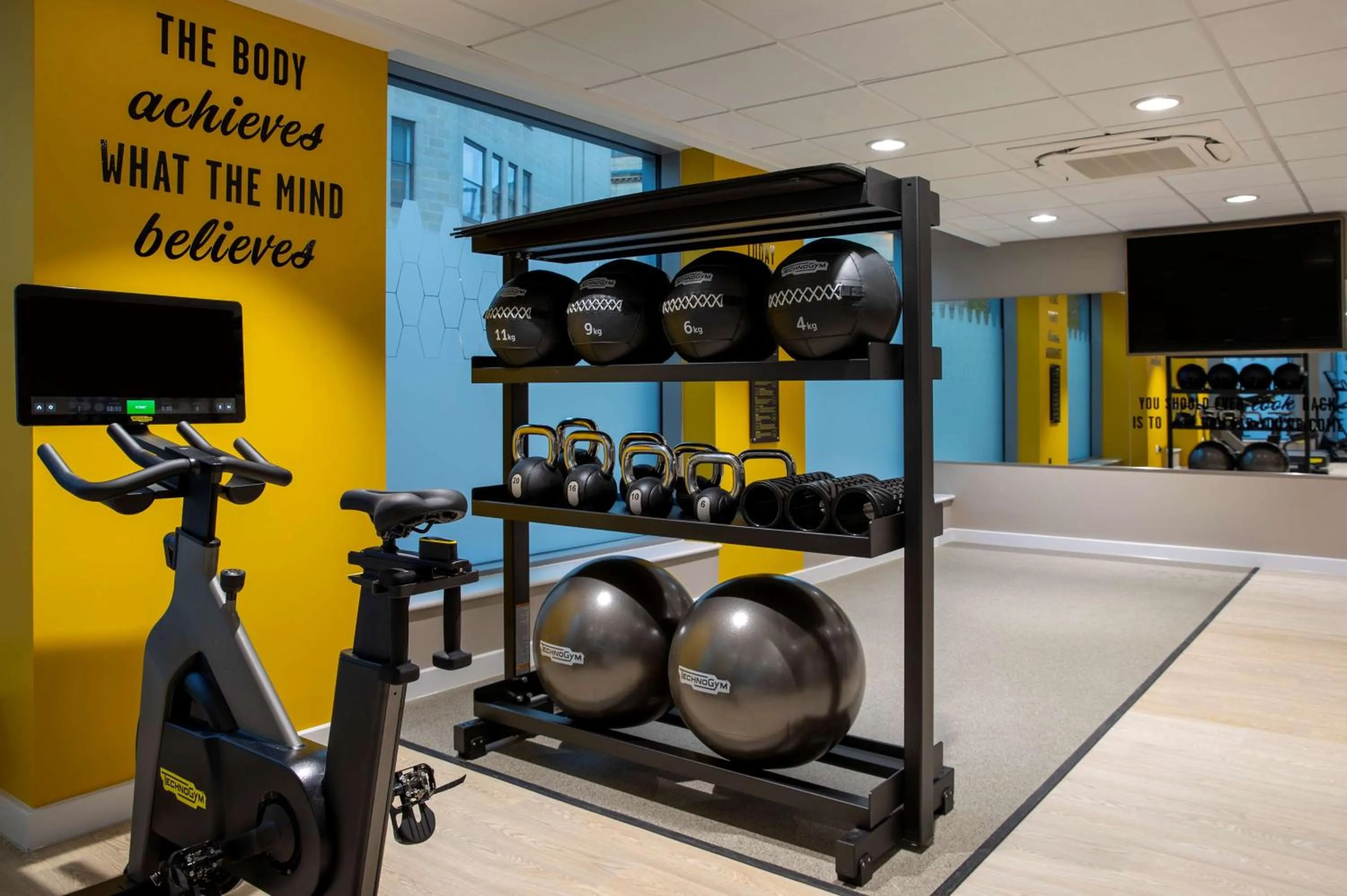 Fitness centre/facilities in Hampton By Hilton Bath City