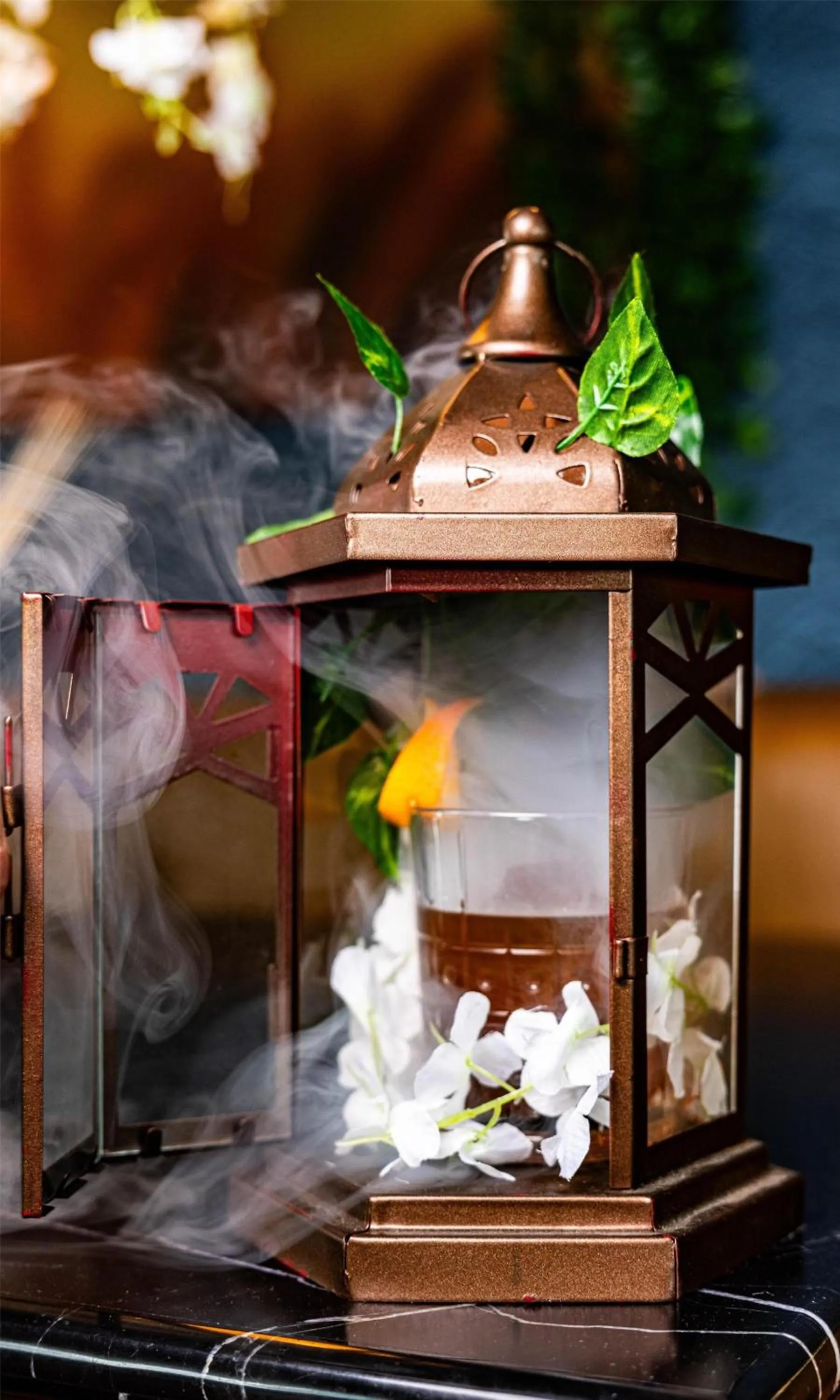 Dining area in Conrad Nashville