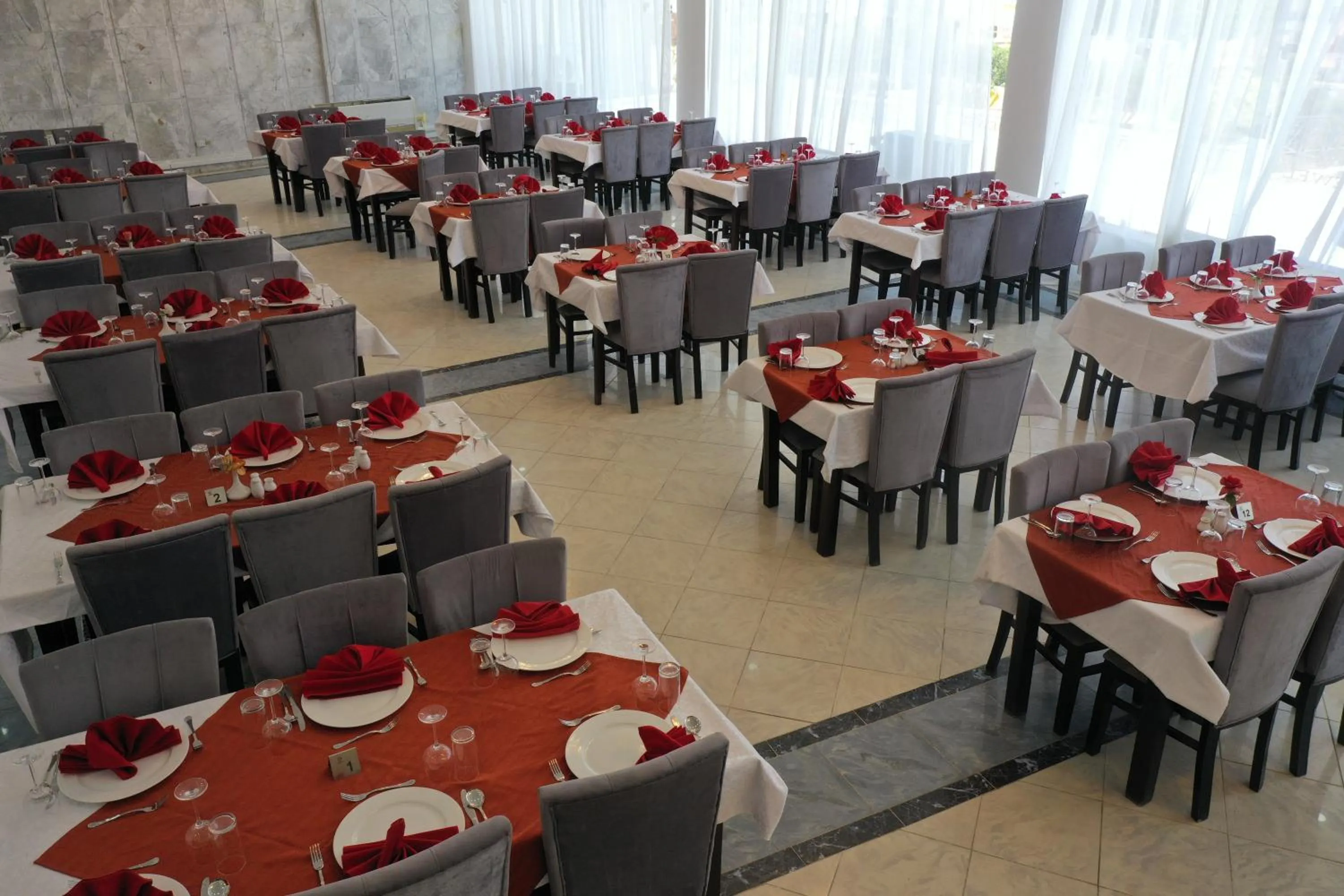 Restaurant/places to eat in Jewel Fayed Hotel