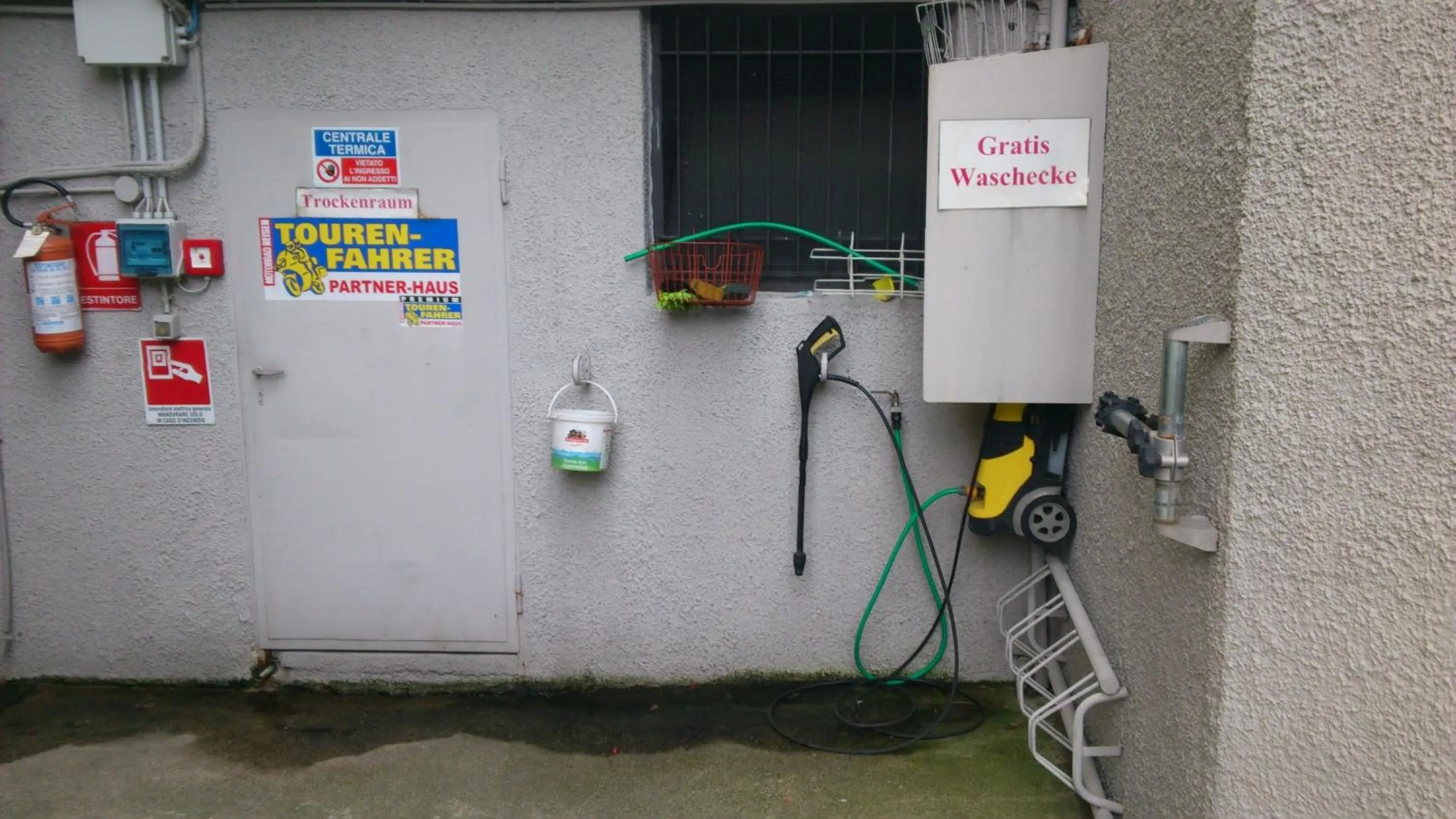 Decorative detail in Hotel Toresela Bike am Gardasee