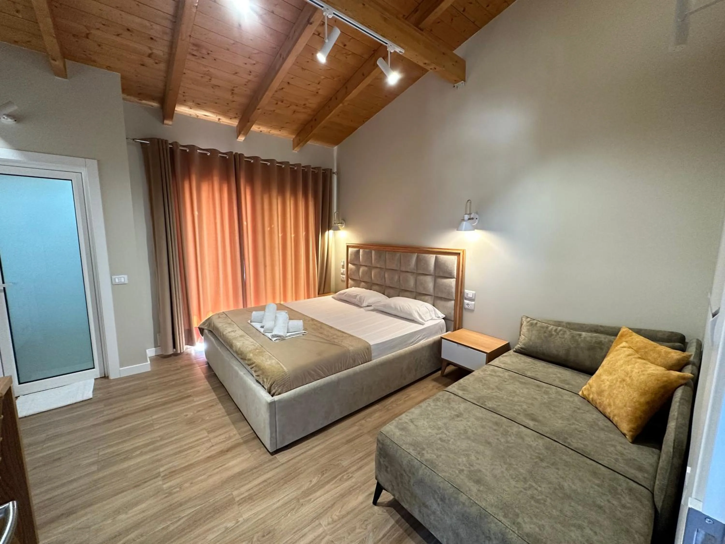 Bed in Arial Penthouse Suites