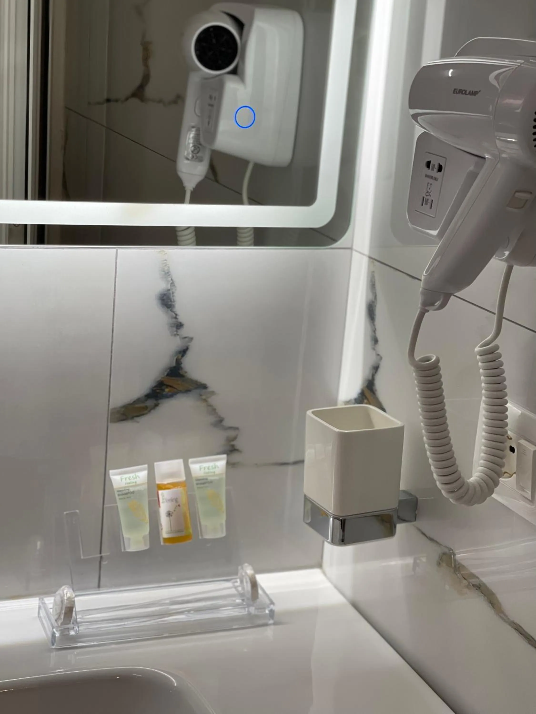 Bathroom in Arial Penthouse Suites