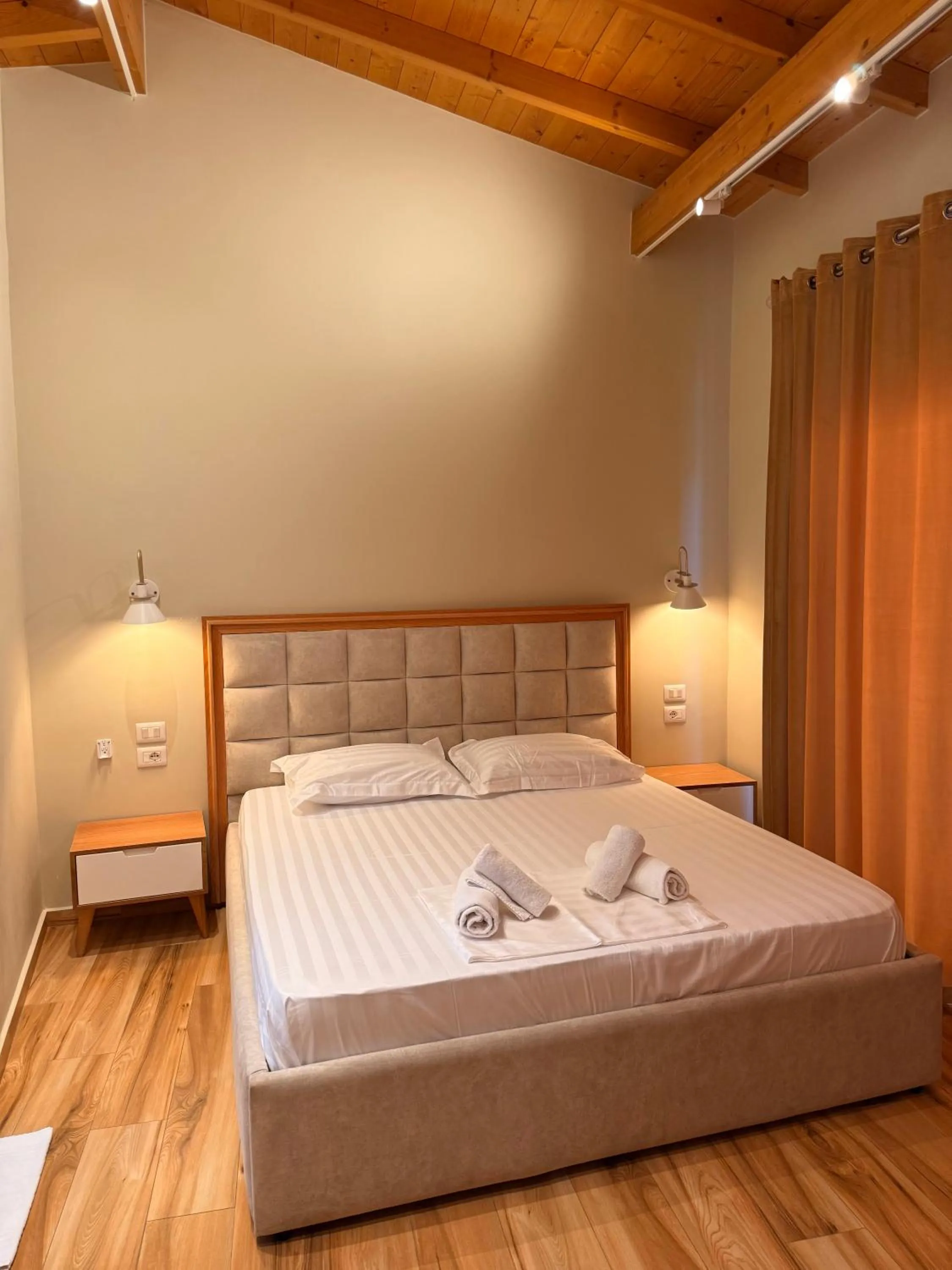 Bed in Arial Penthouse Suites