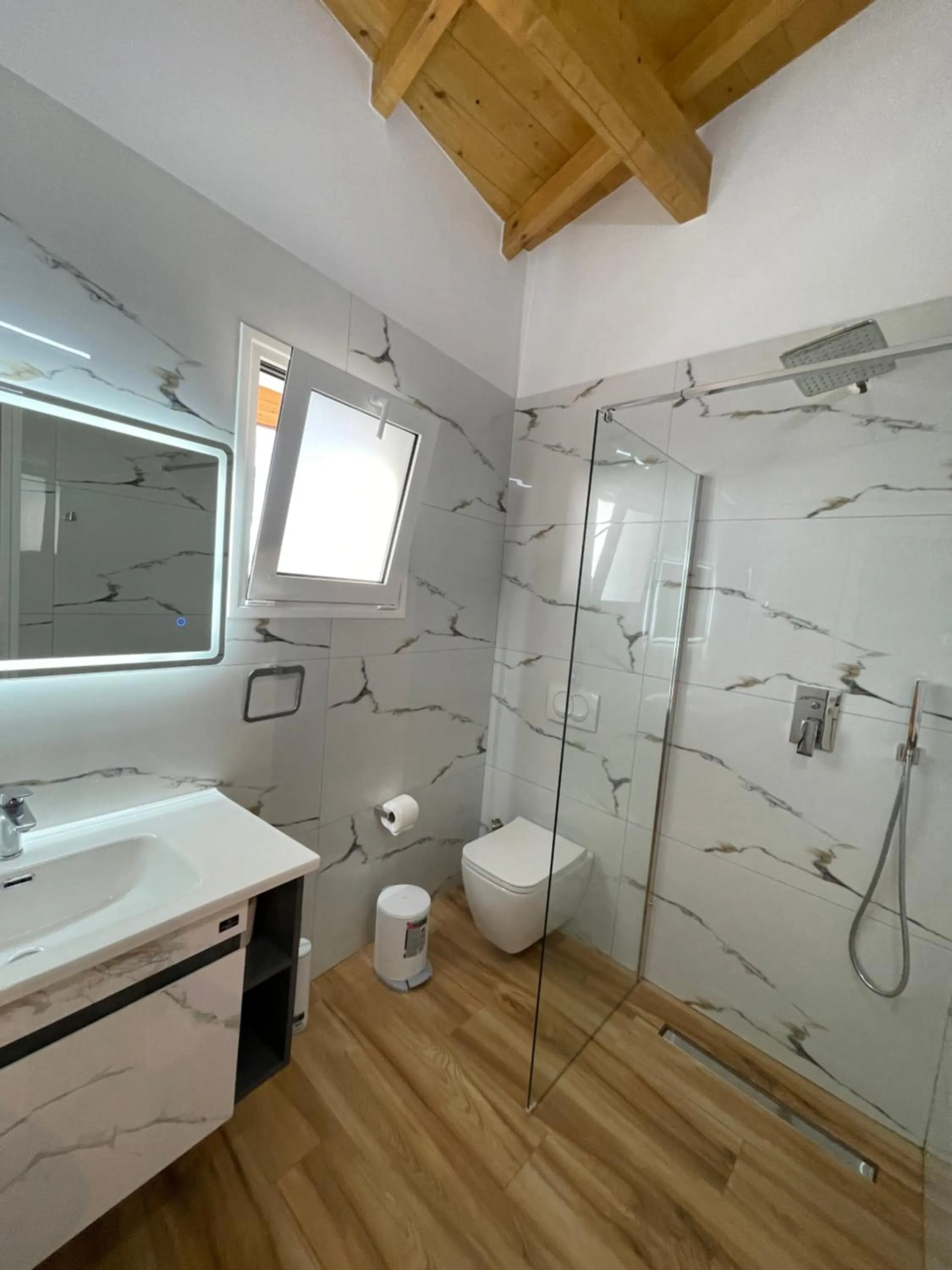 Bathroom in Arial Penthouse Suites
