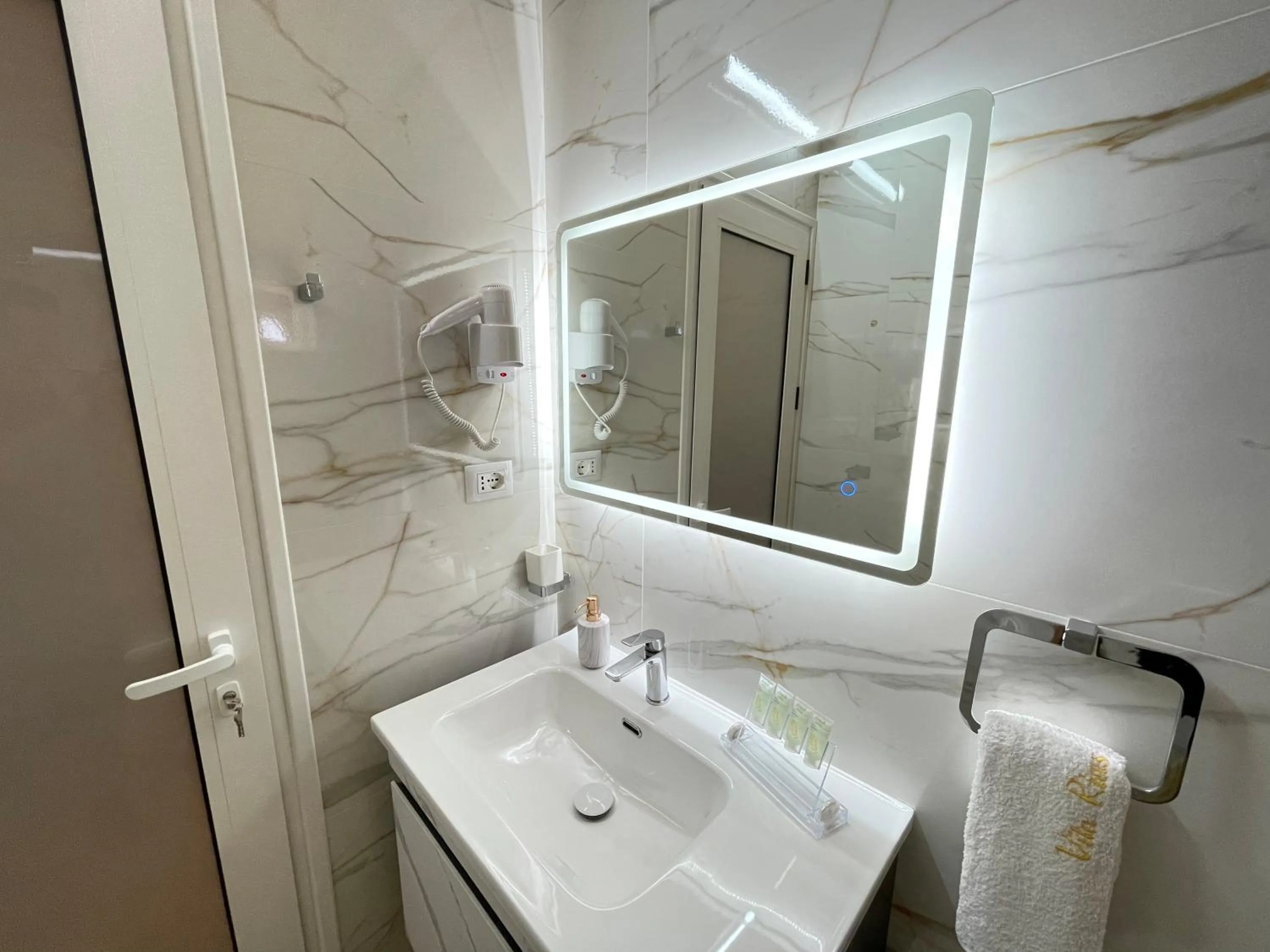 Shower in Arial Penthouse Suites