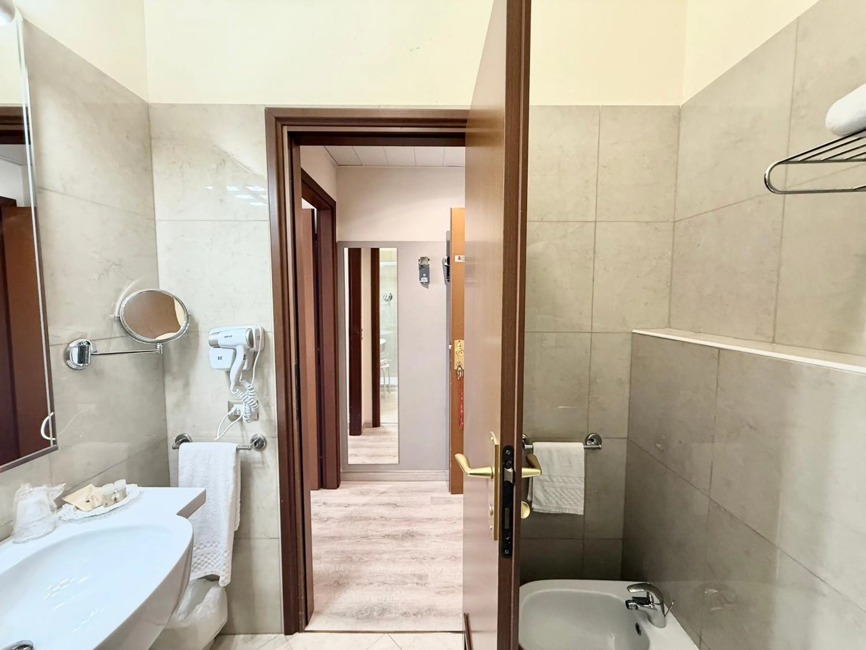 Bathroom in Hotel Castello Artemide Congressi